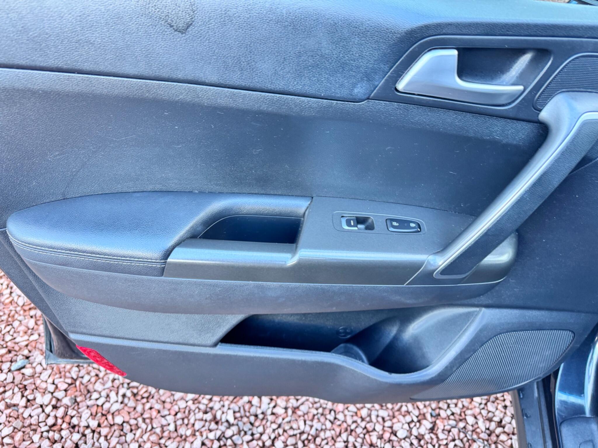 Kia Sportage view 26