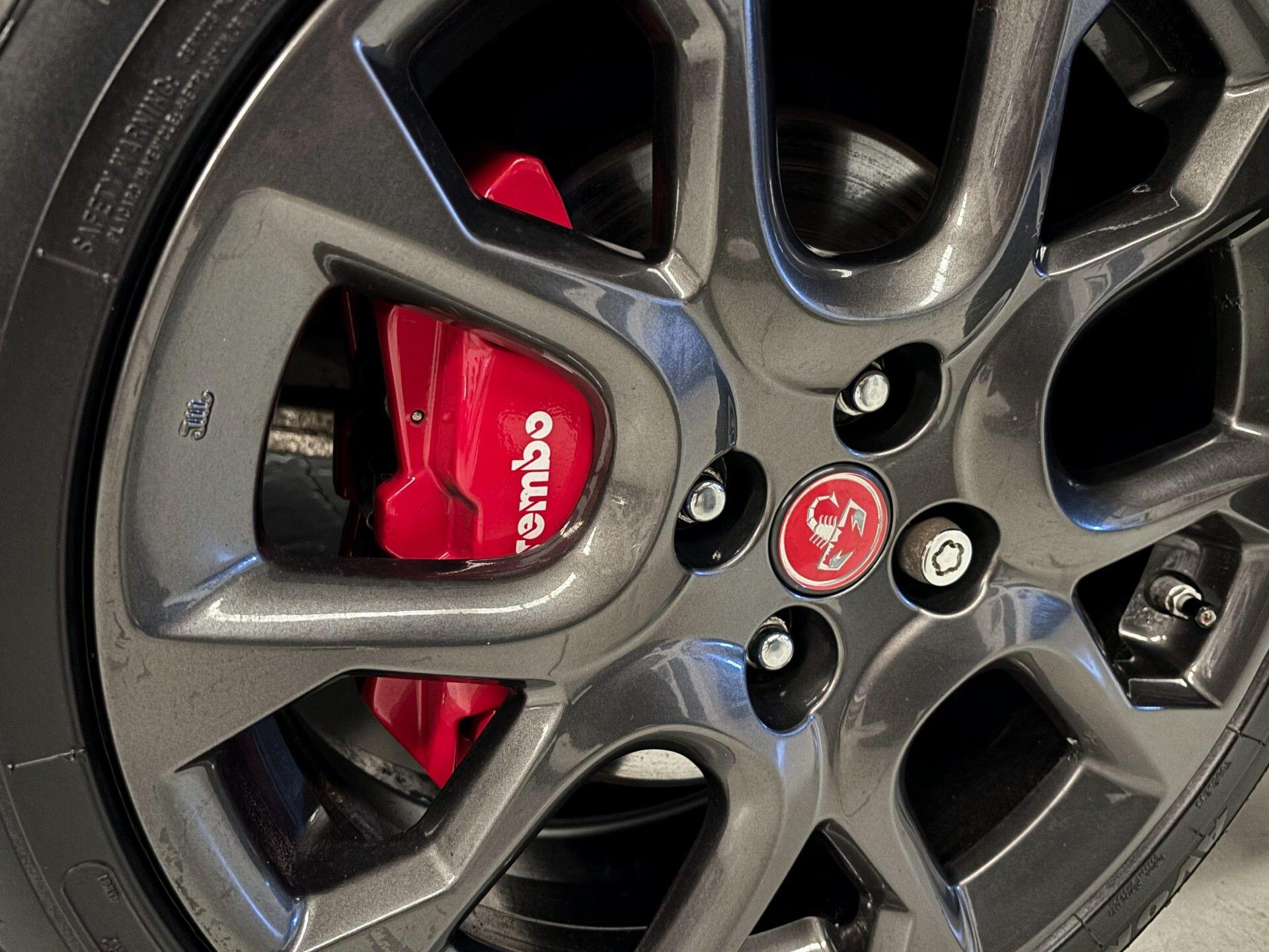 Abarth 124 Spider view 20