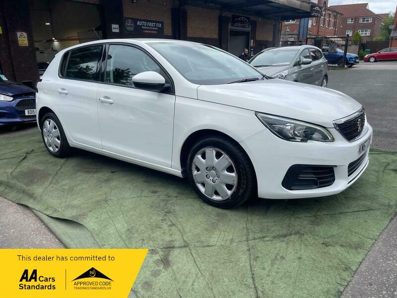 2017 Peugeot 308 1.2 PureTech Access Euro 6 (s/s) 5dr • 57,445 miles image 12