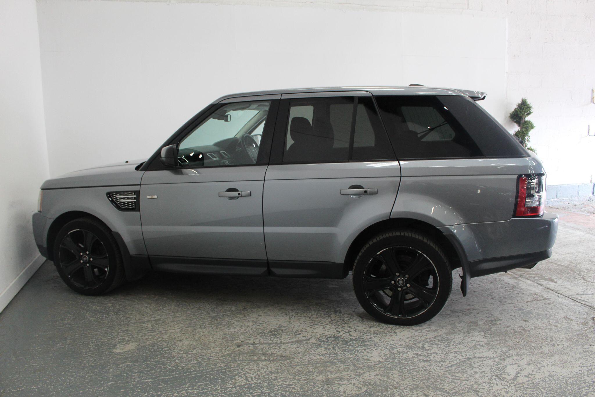 Land Rover Range Rover Sport view 10