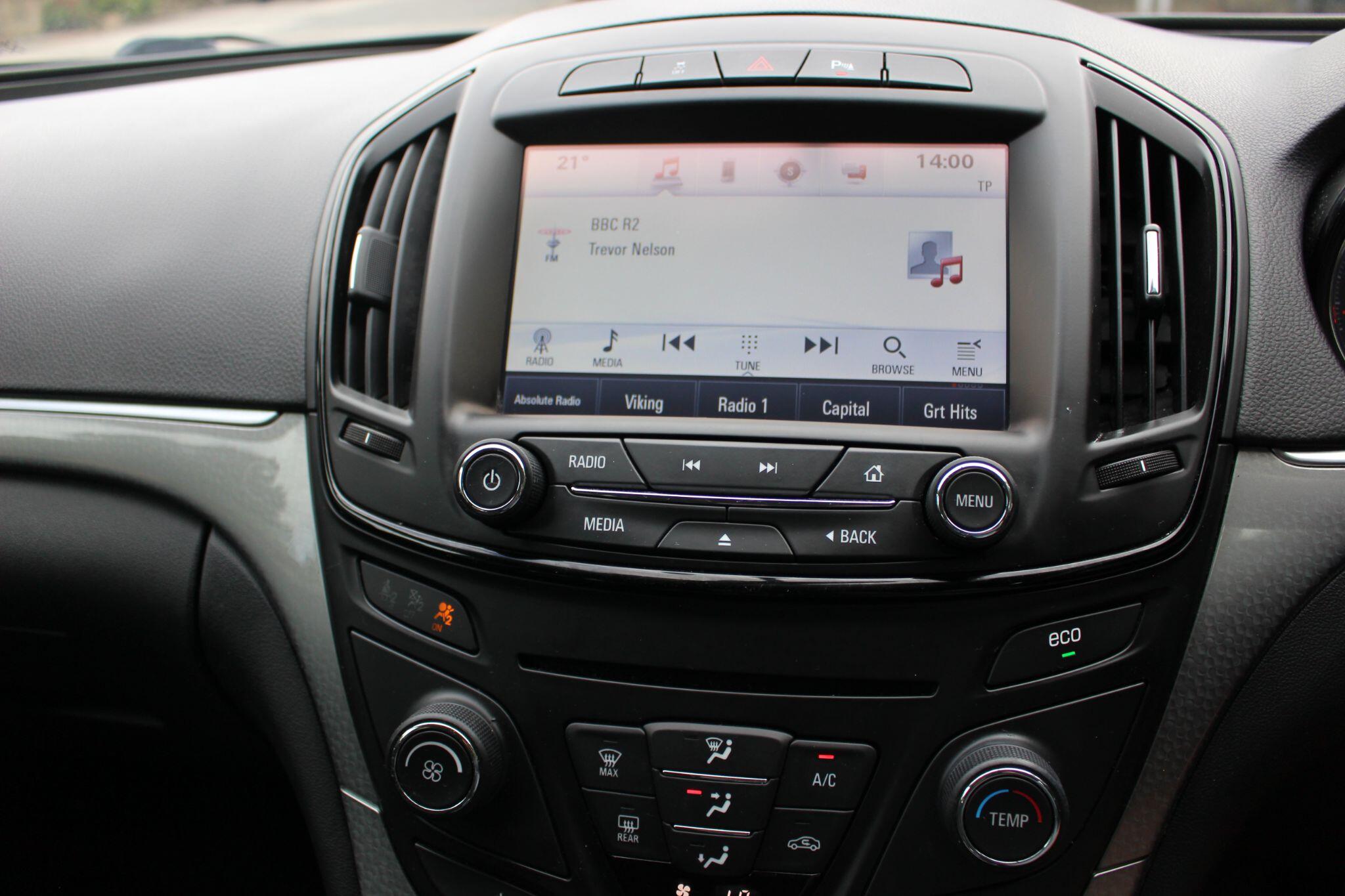 Vauxhall Insignia view 35