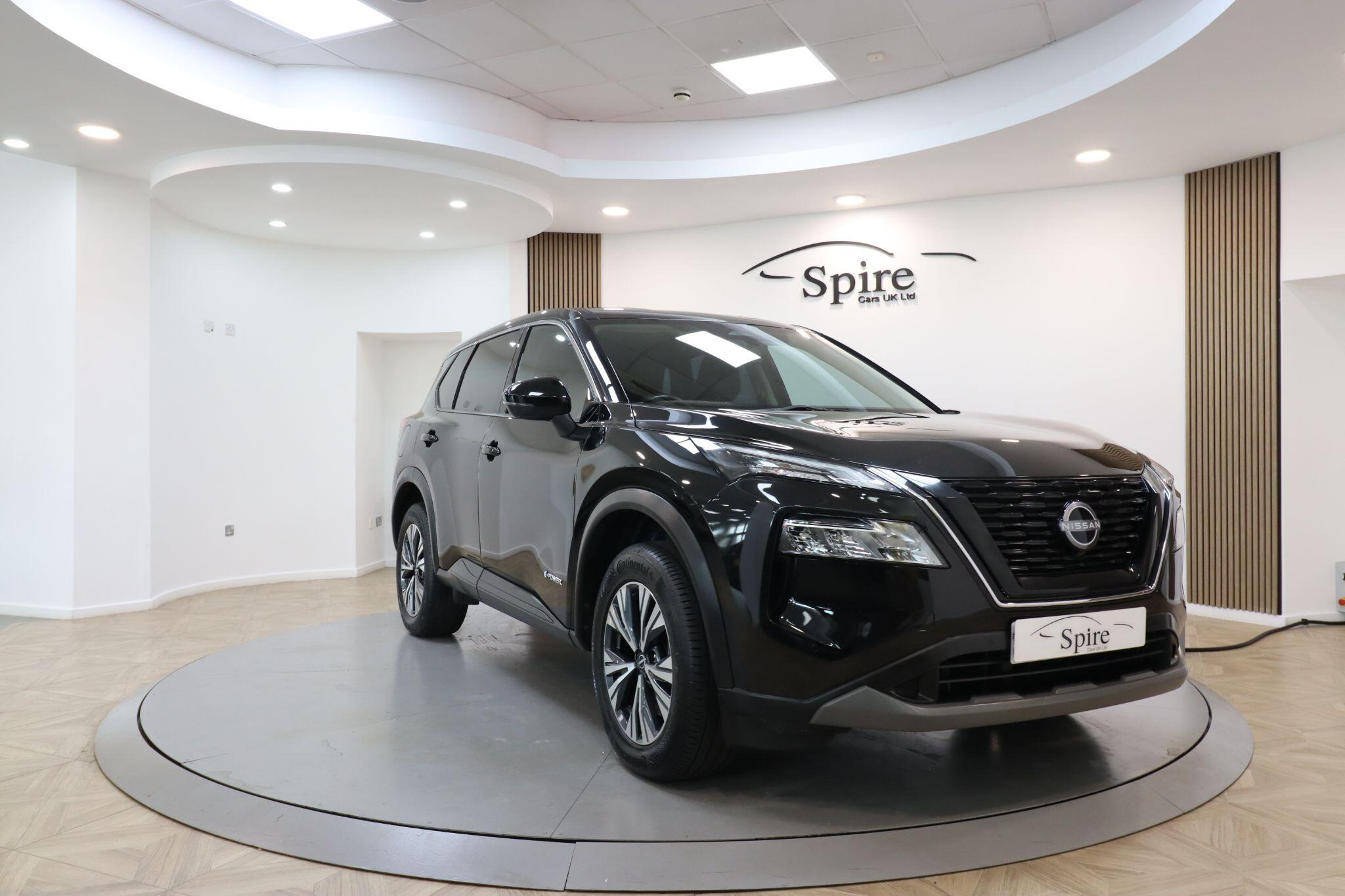 Nissan X-Trail view 3