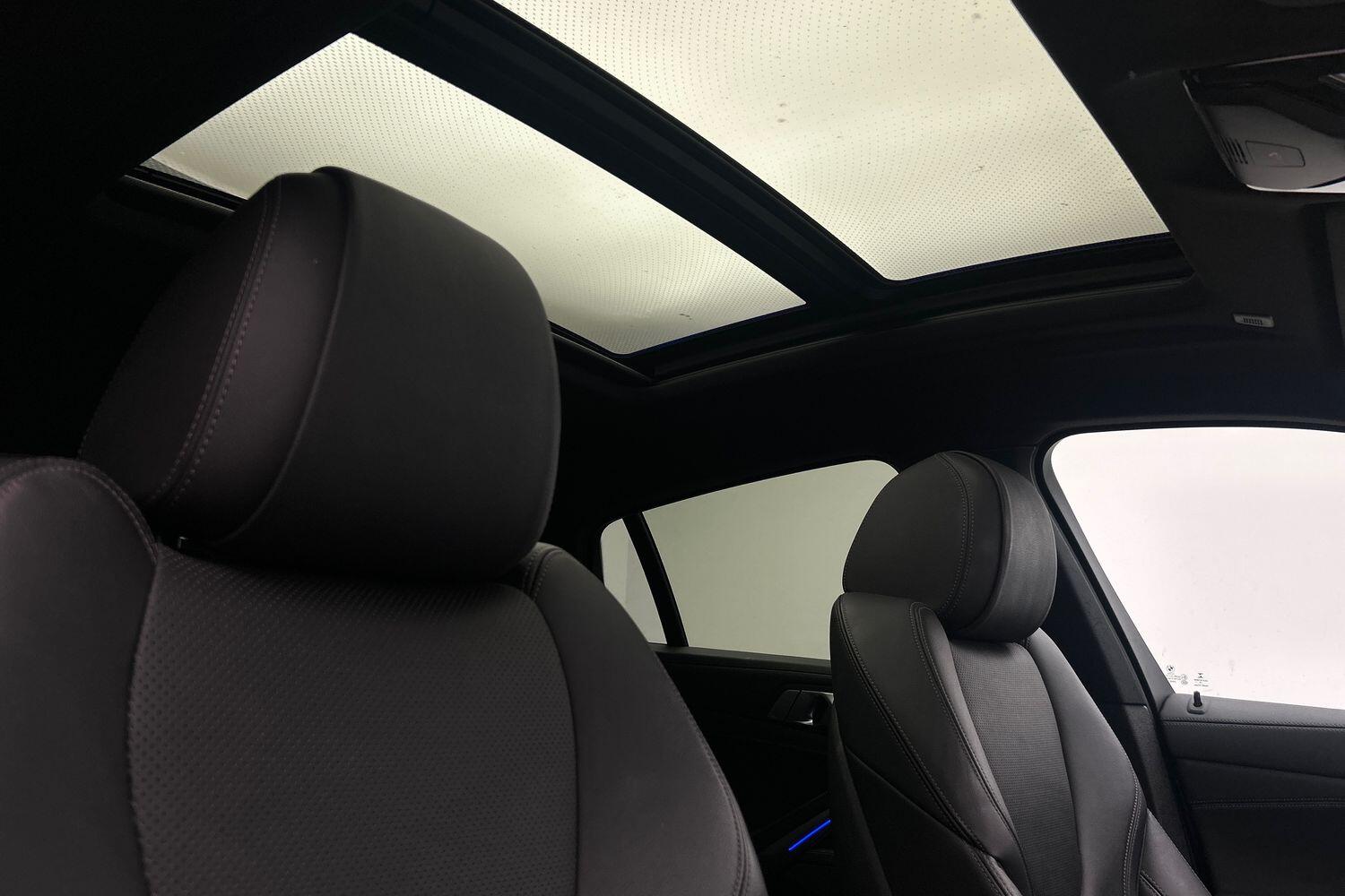 BMW X6 view 28