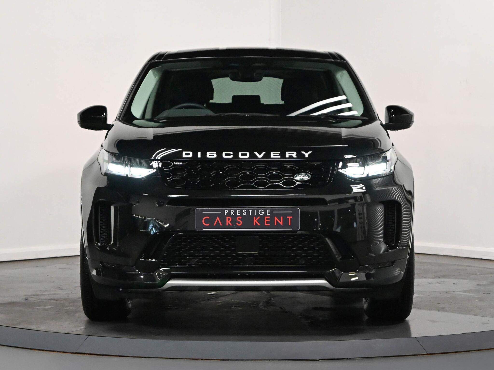 Land Rover Discovery Sport view 23