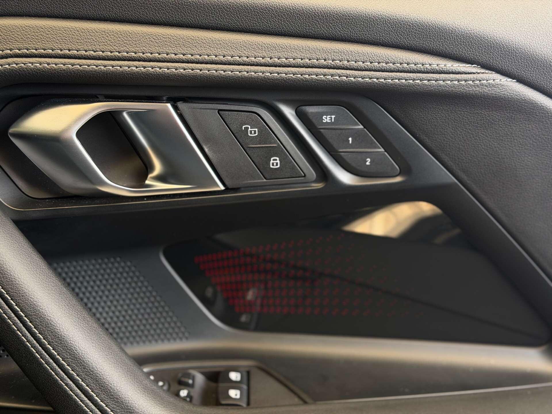 BMW 2 Series view 37