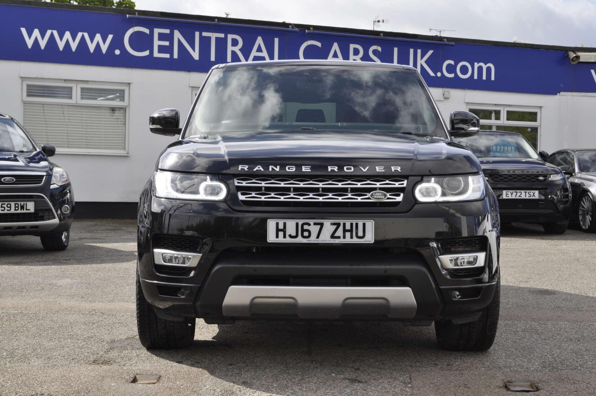 Land Rover Range Rover Sport view 3