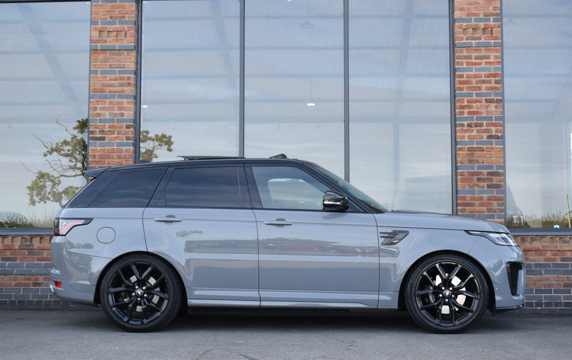 Land Rover Range Rover Sport view 9