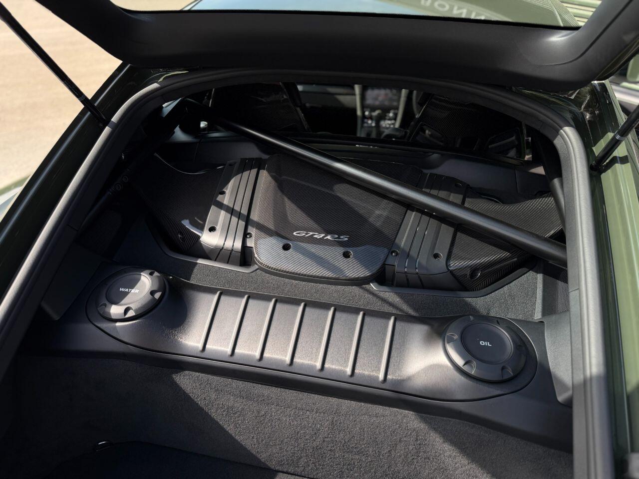 Porsche 718 Cayman view 41