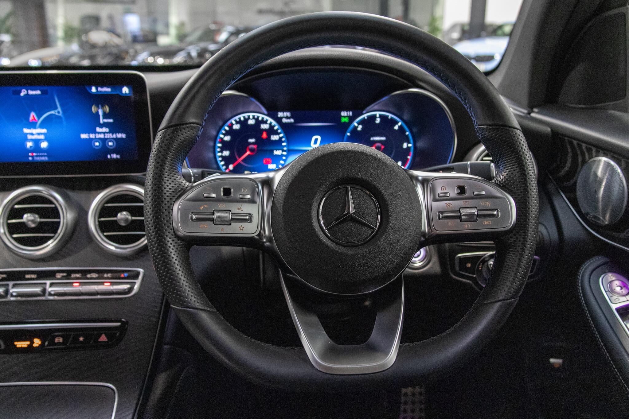 Mercedes-Benz GLC view 13