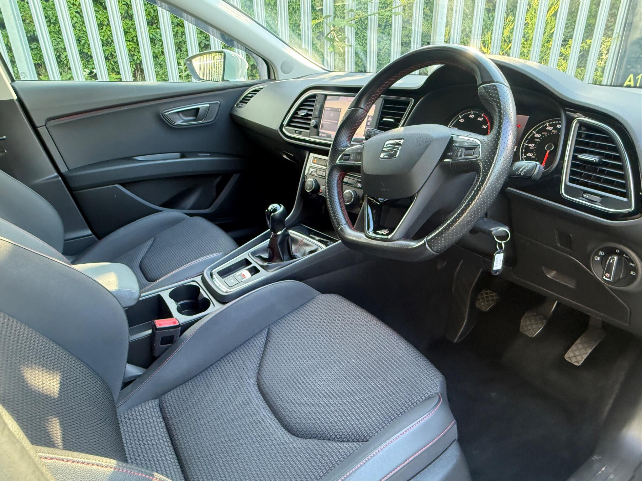 2018 SEAT Leon image 25