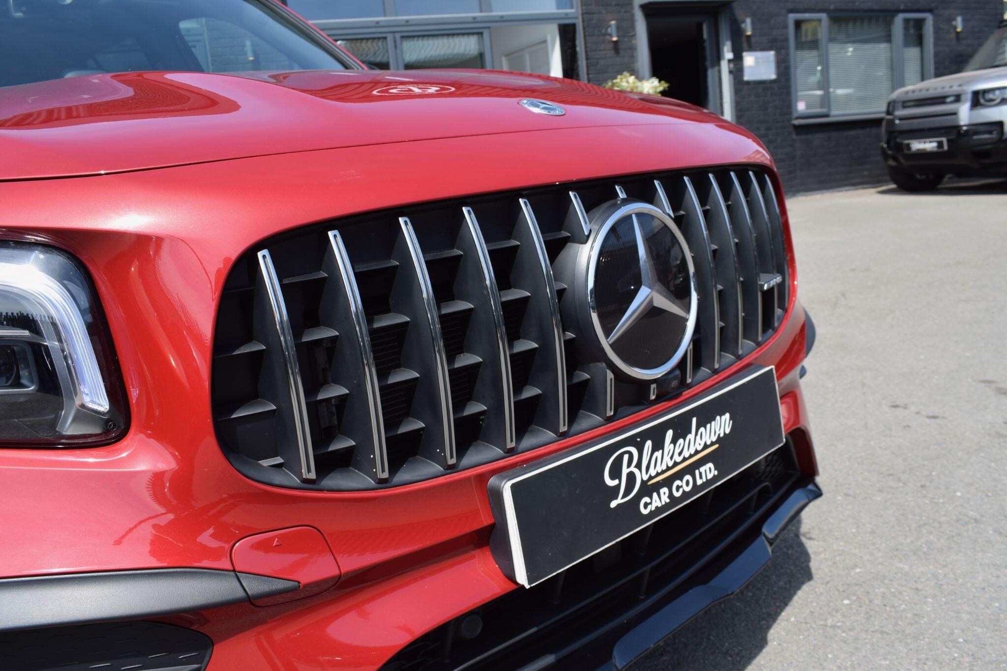 Mercedes-Benz GLB view 53