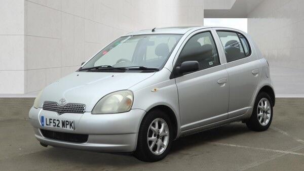 Toyota Yaris view 2