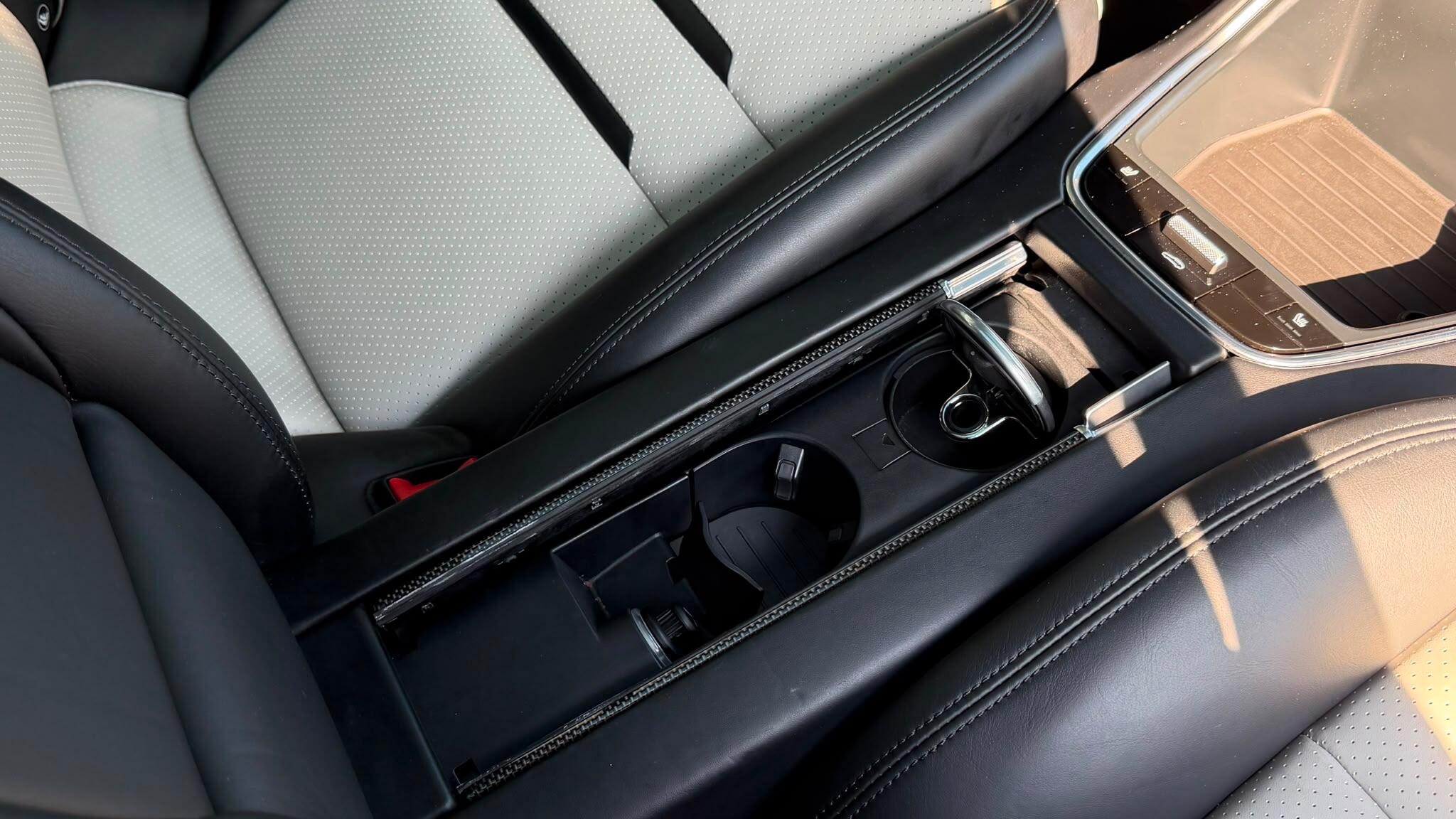 Porsche Panamera view 44