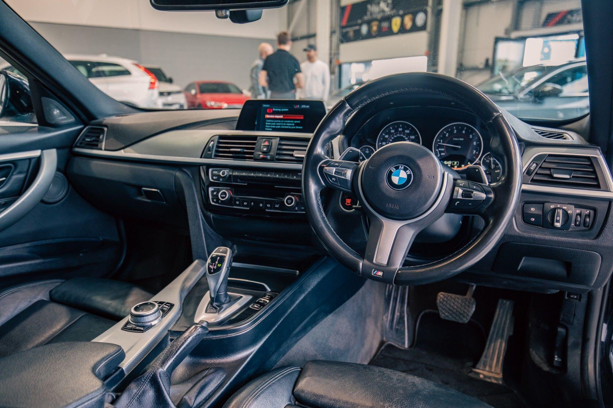 BMW 3 Series view 2