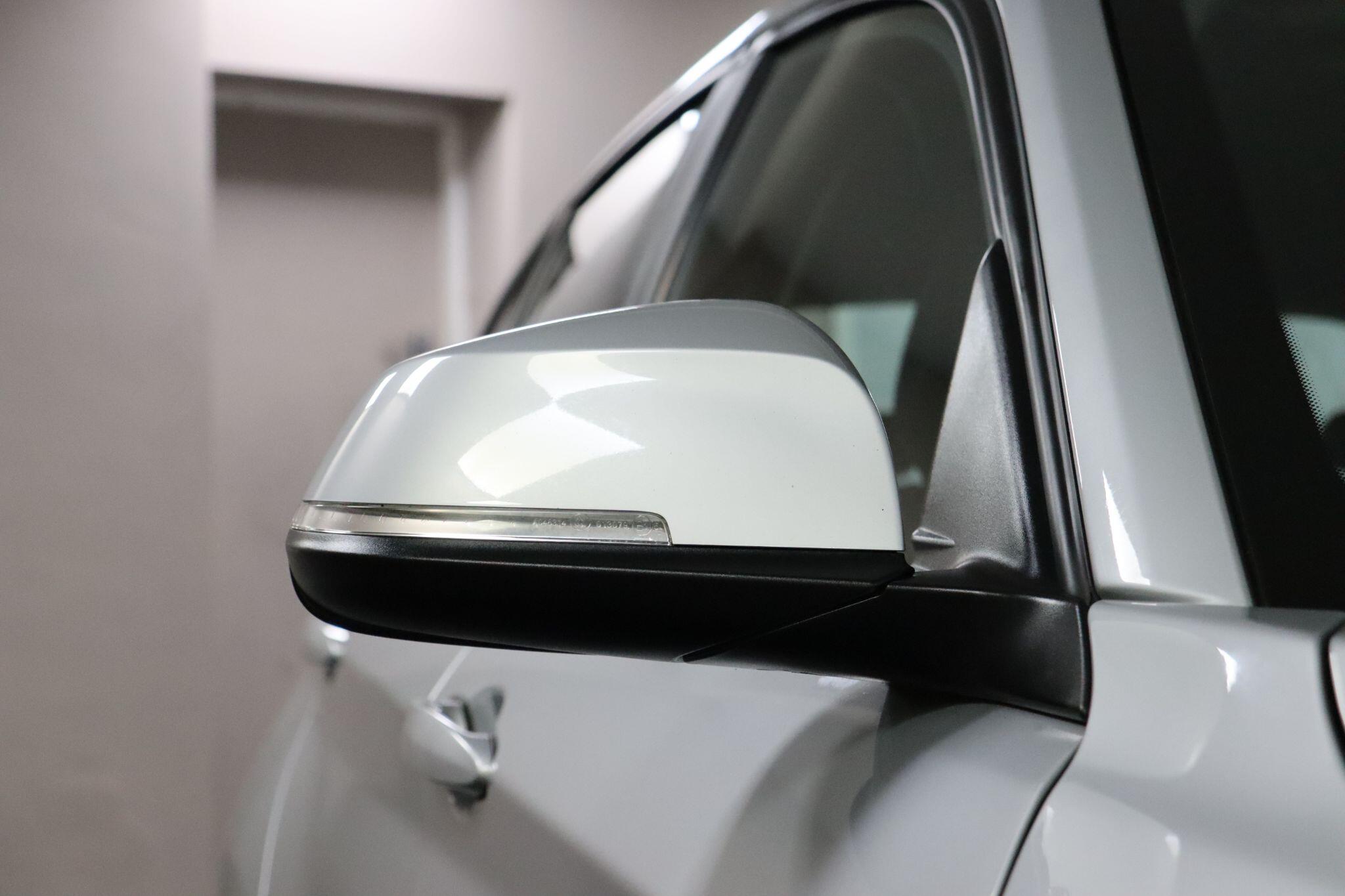 BMW 1 Series view 33
