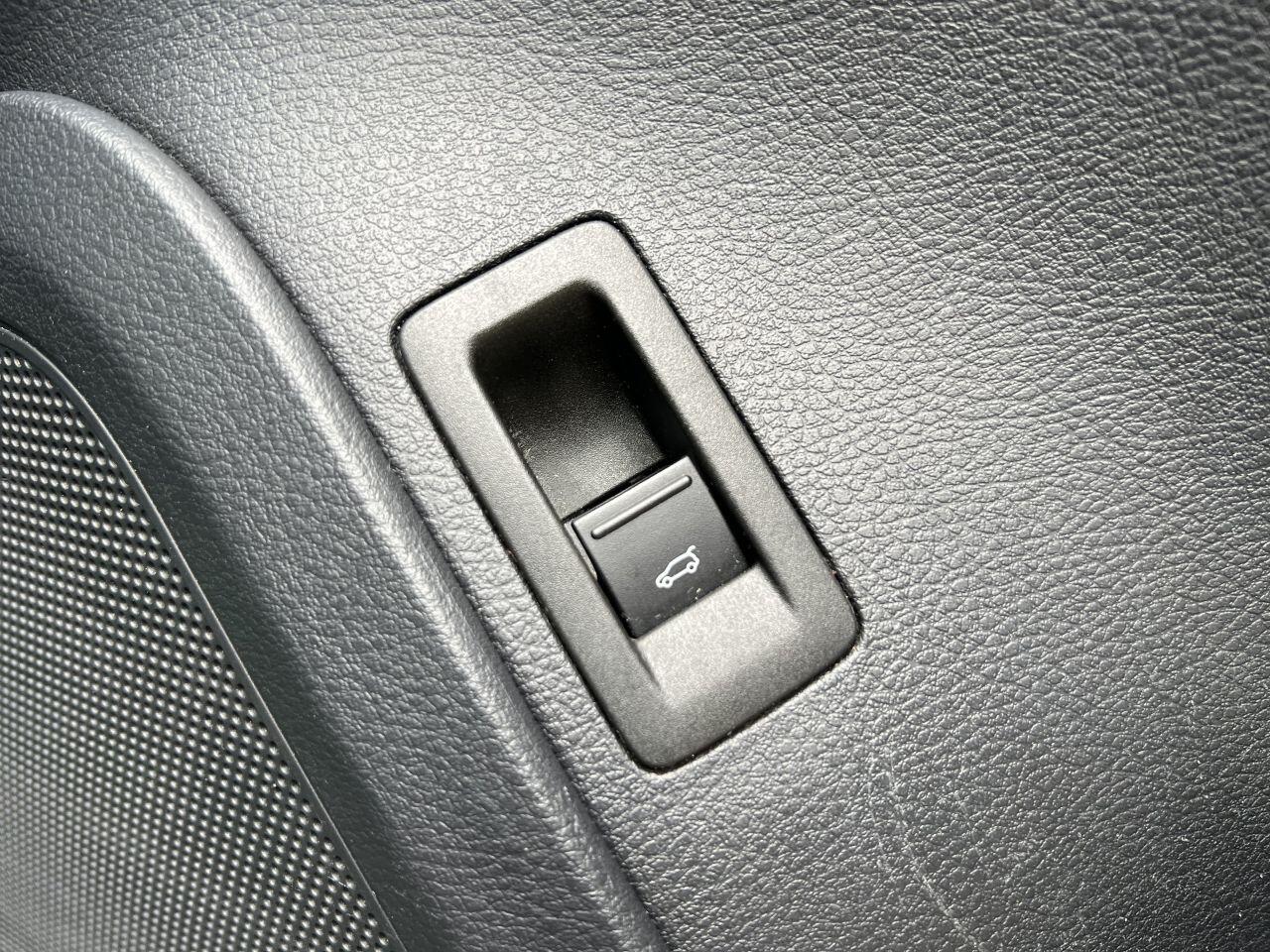 Volkswagen Touareg view 61