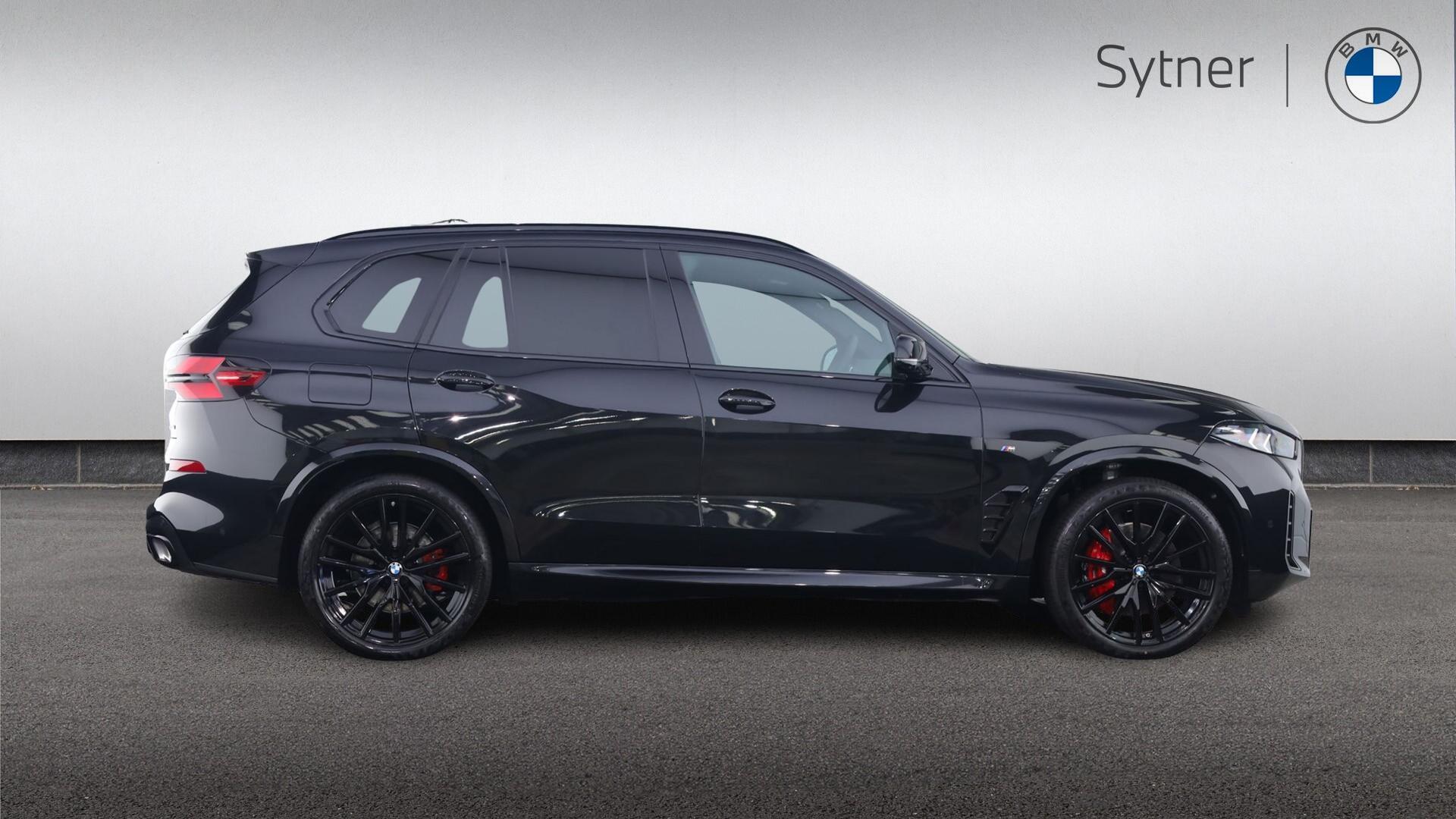 BMW X5 view 3