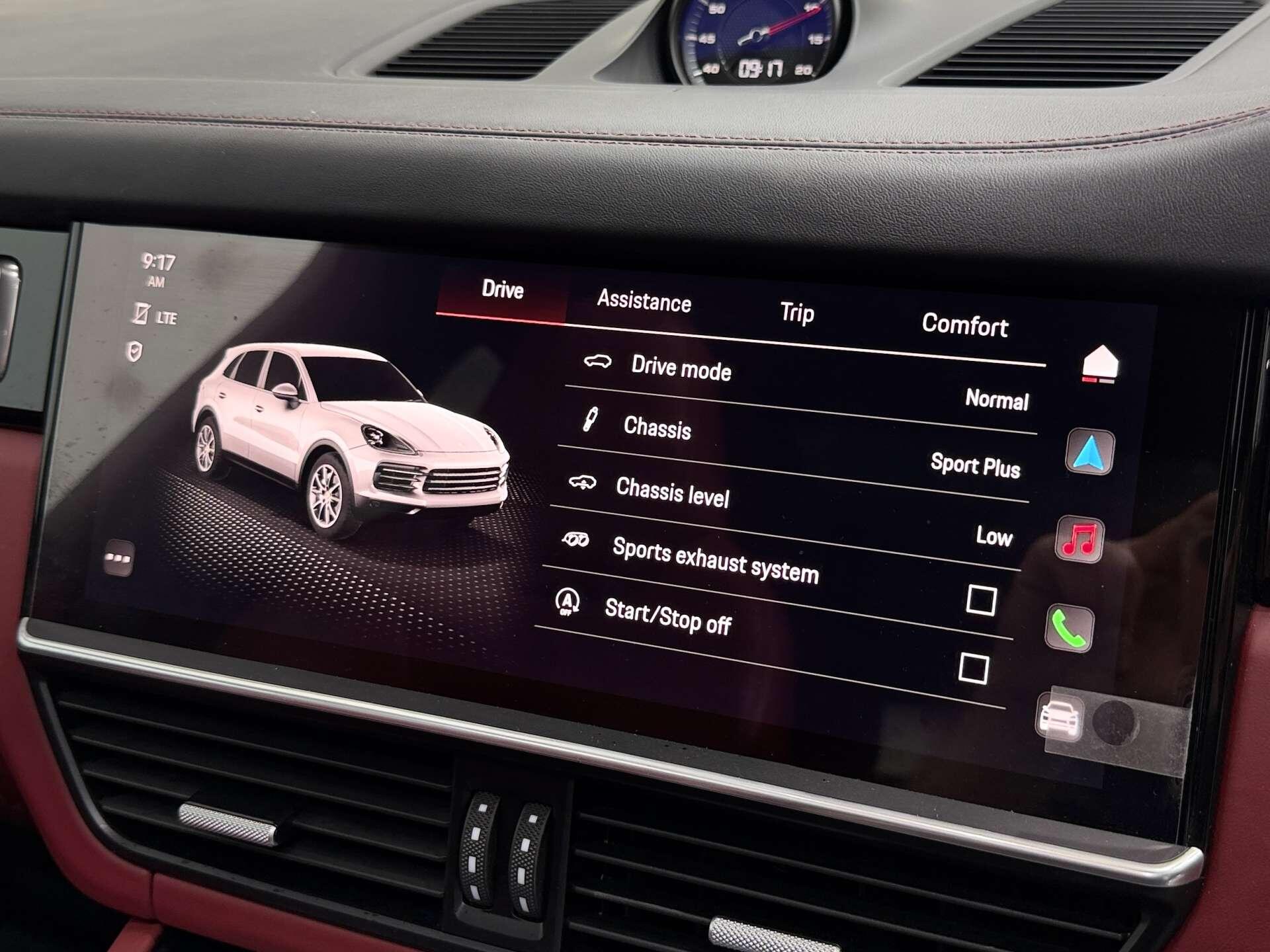 Porsche Cayenne view 51
