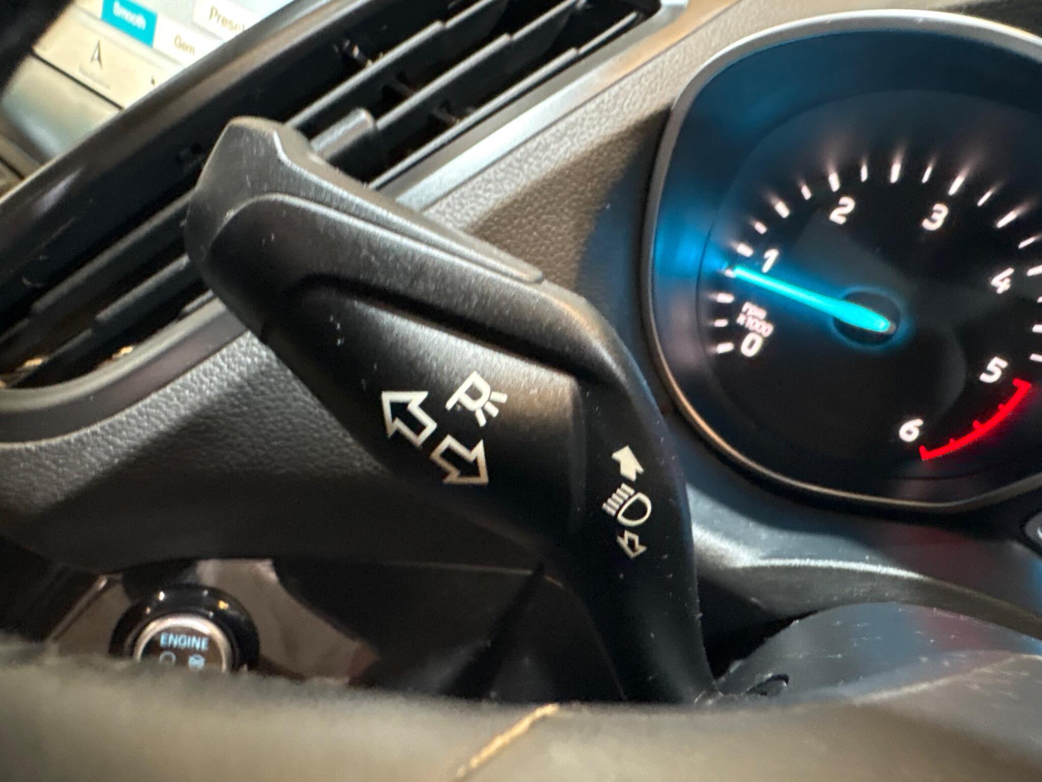 Ford Kuga view 28