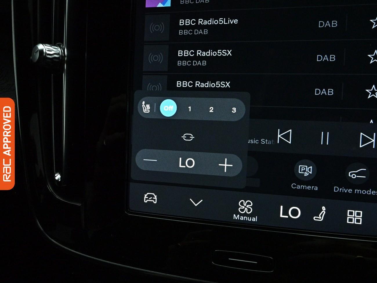 Volvo XC40 view 19