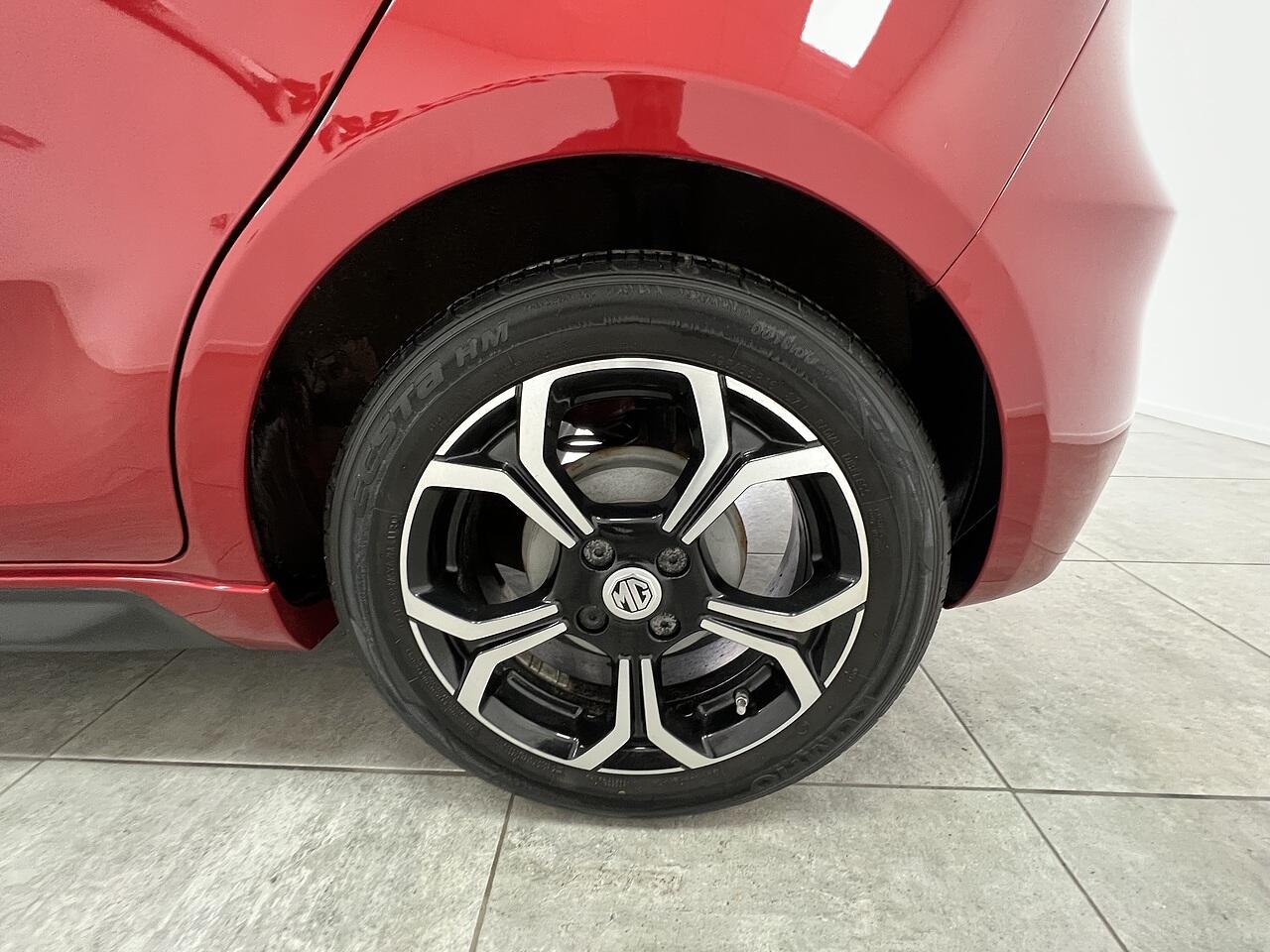MG MG3 view 19