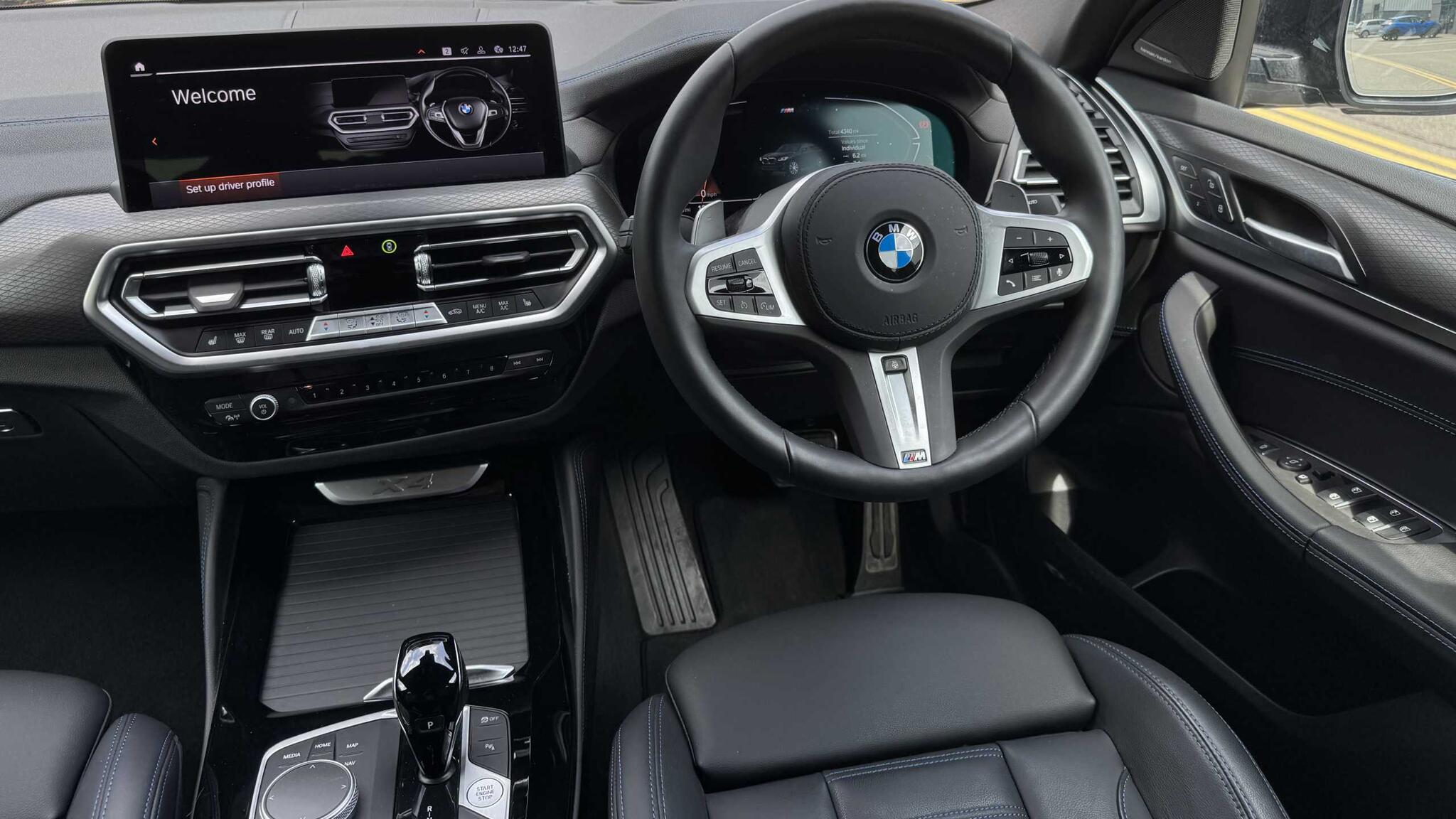 BMW X4 view 6