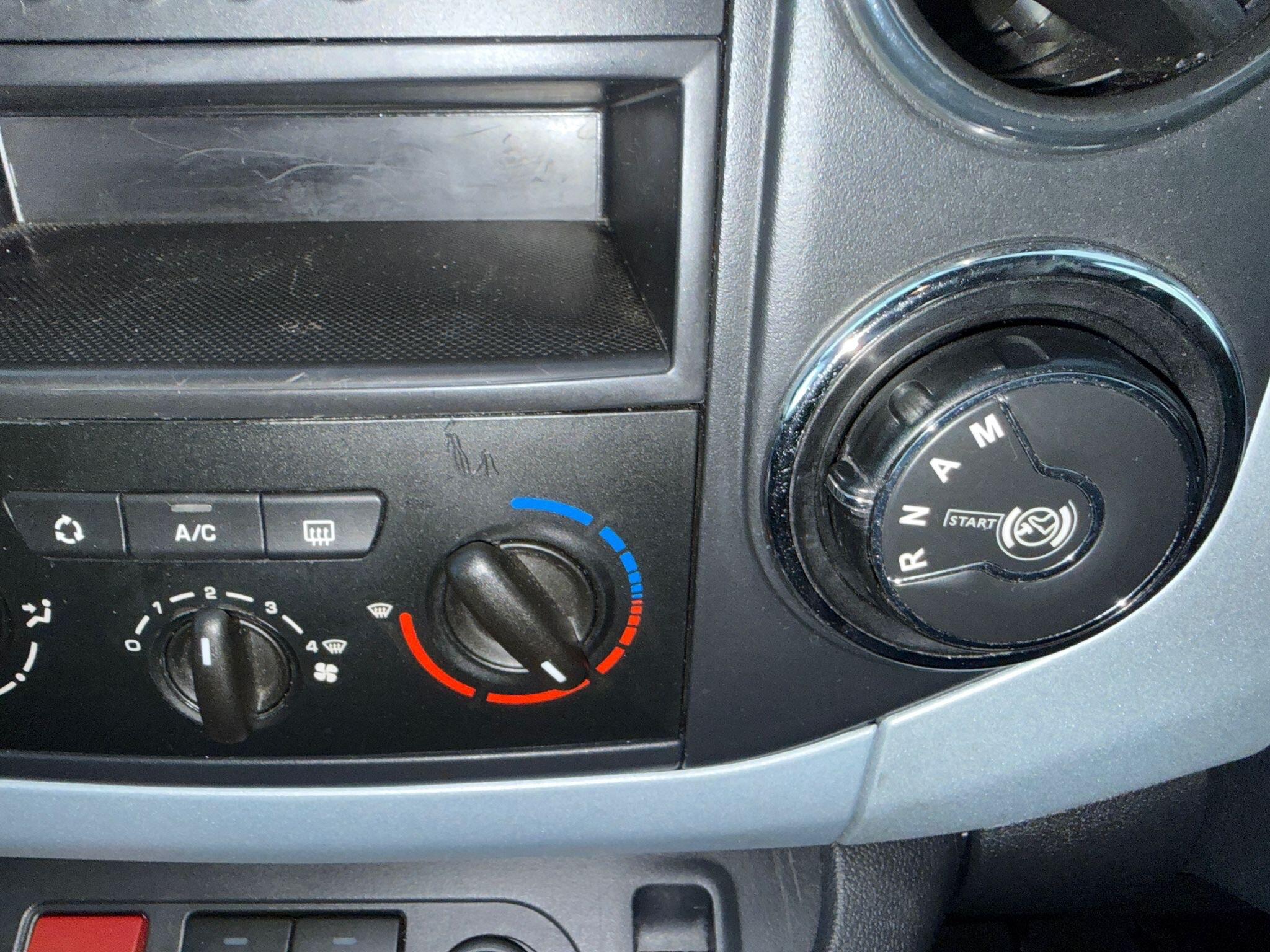 Citroen Berlingo view 20