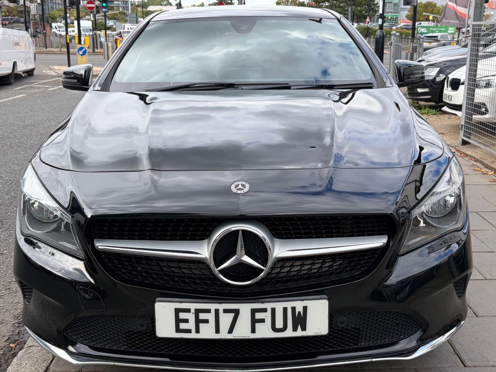 Mercedes-Benz Cla view 8