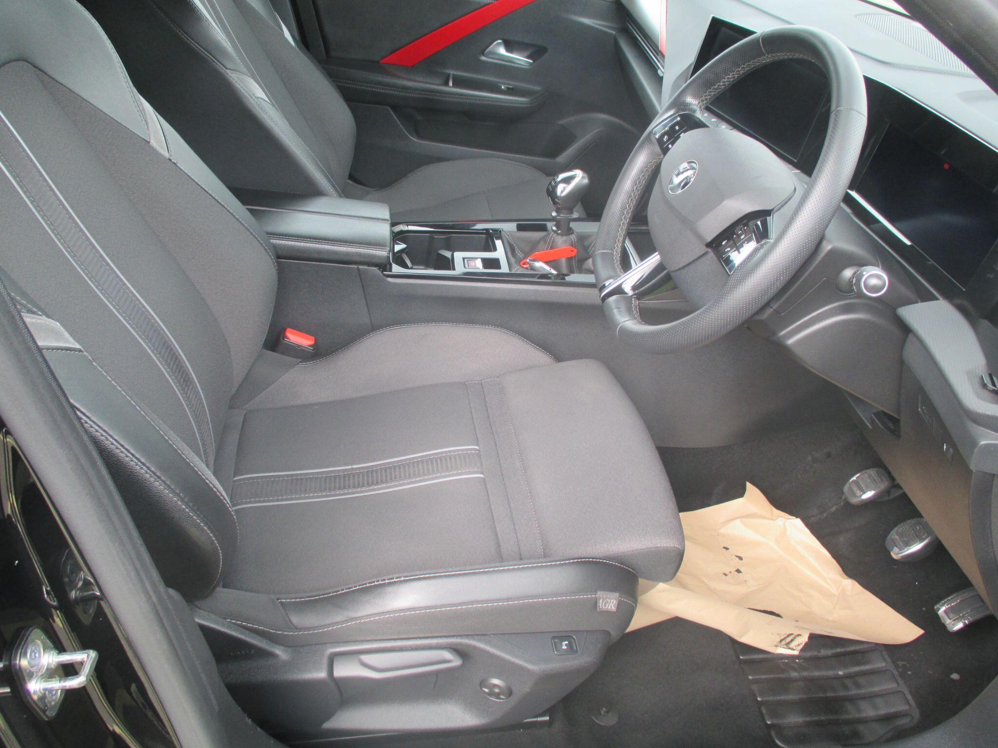Vauxhall Astra view 32
