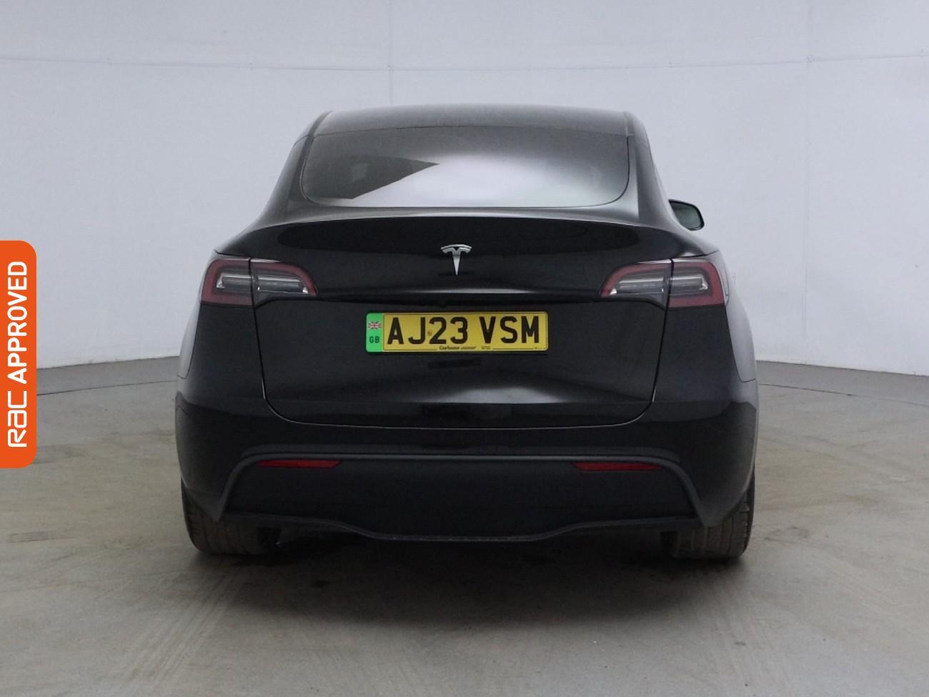 Tesla Model Y view 9