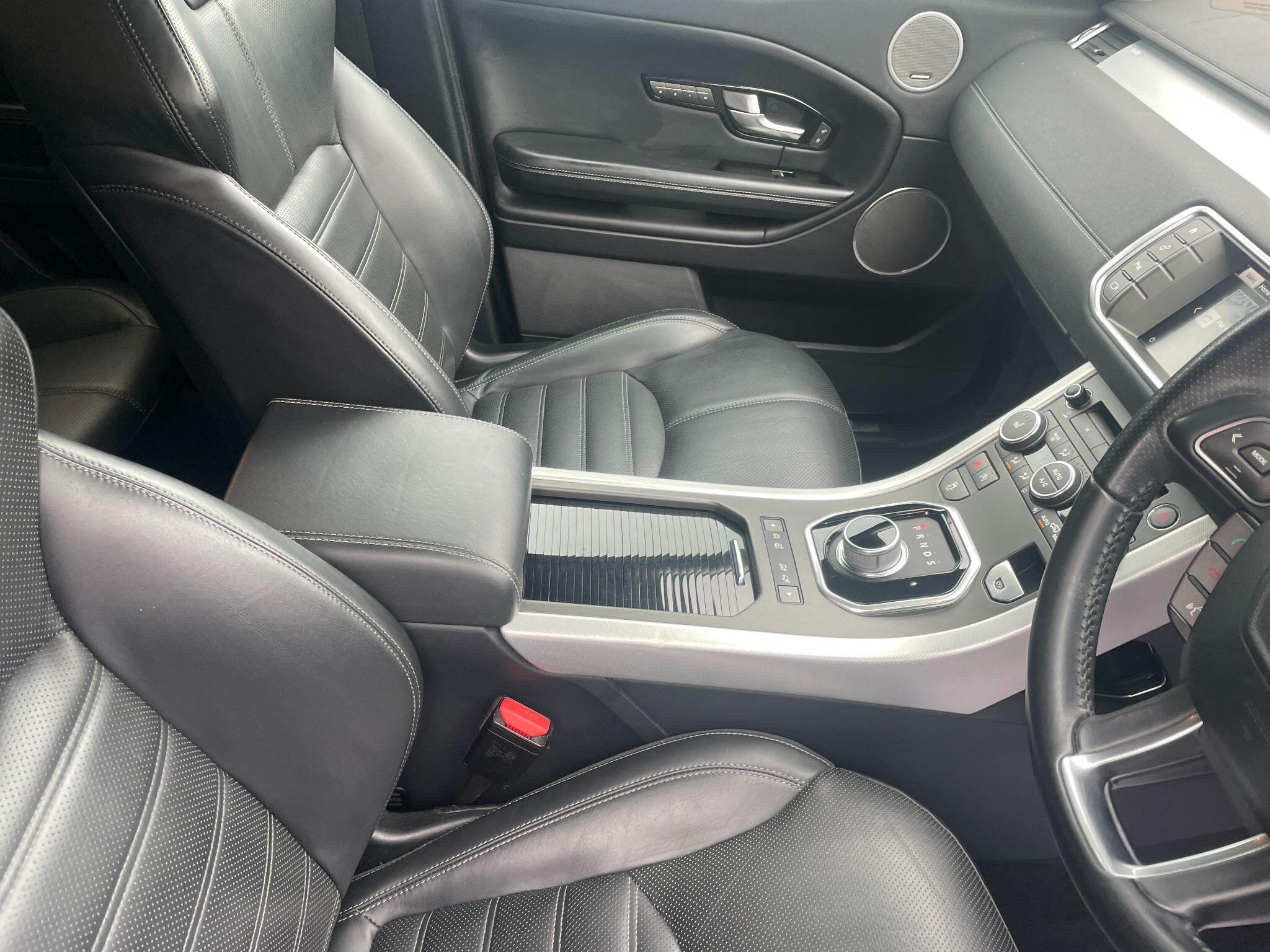 Land Rover Range Rover Evoque view 15