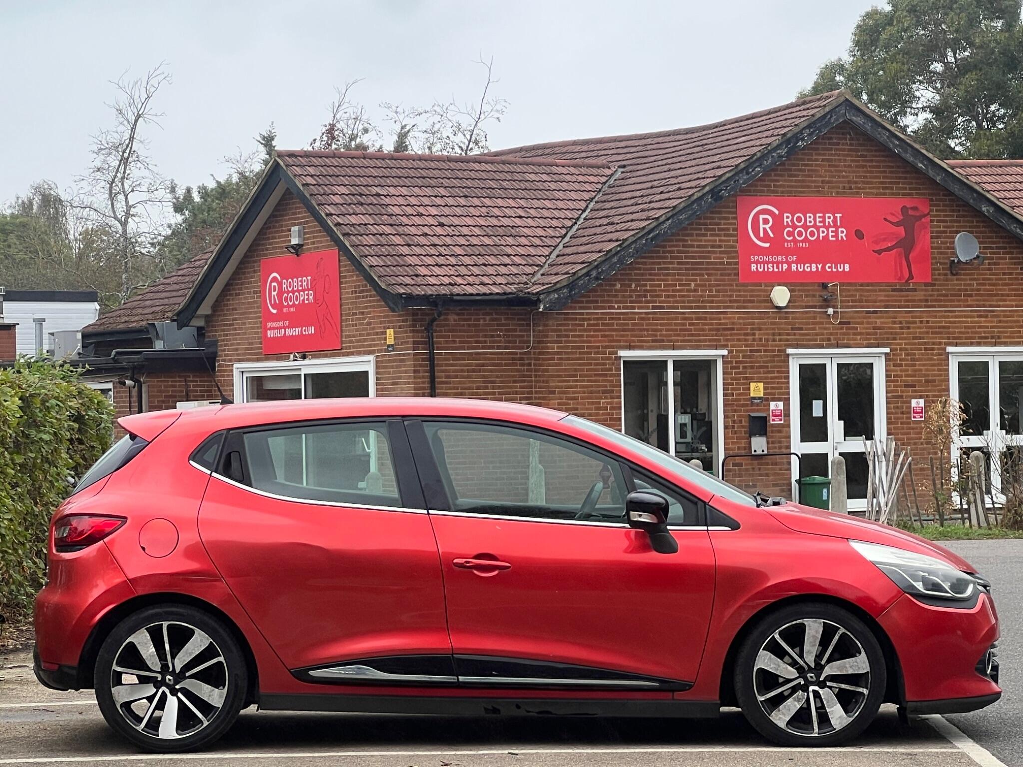Renault Clio view 6