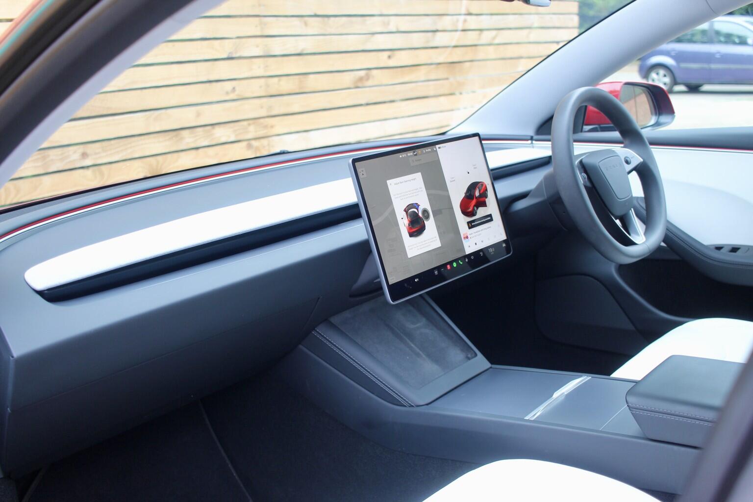 Tesla Model 3 view 20