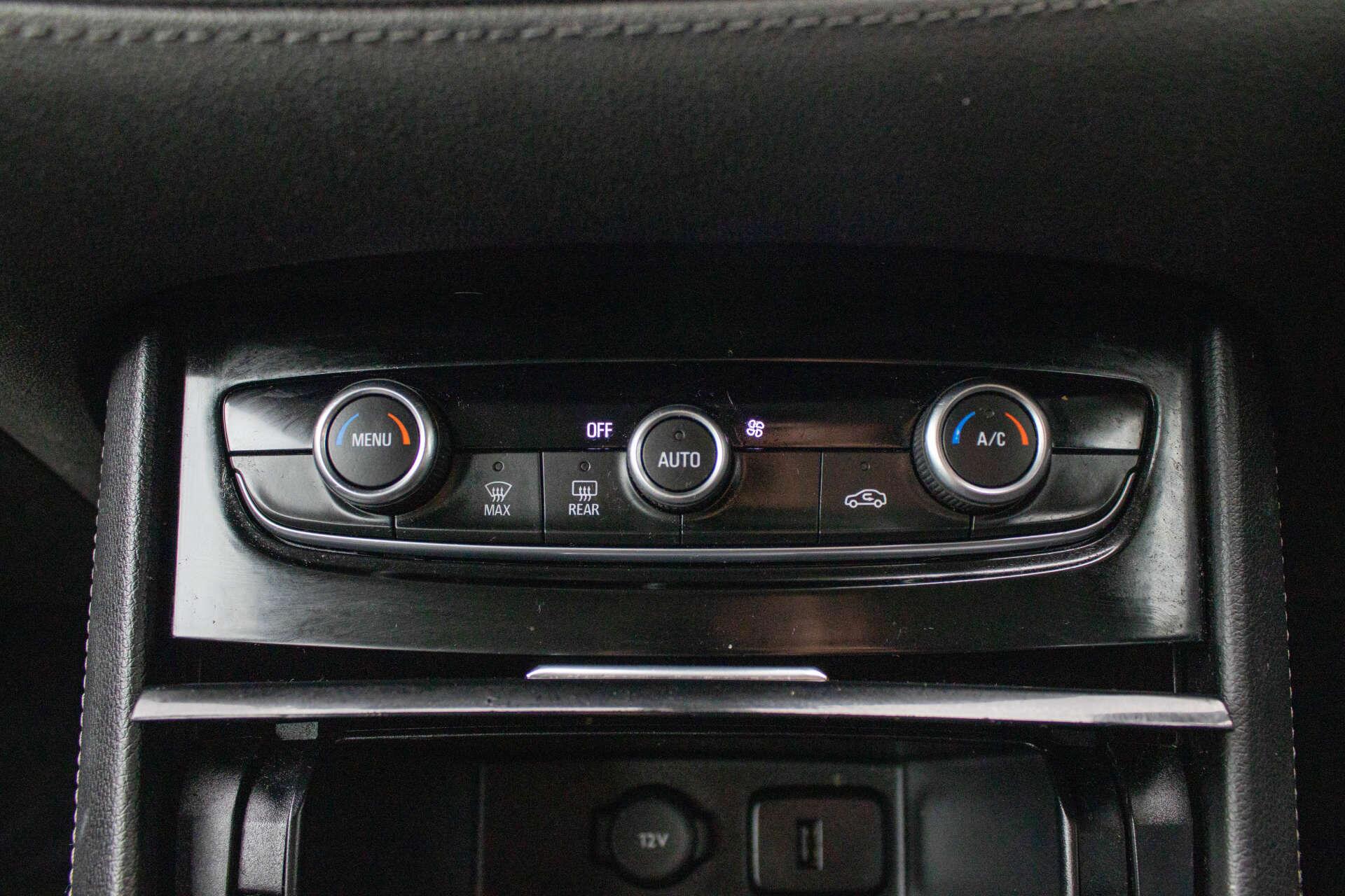 Vauxhall Grandland X view 27