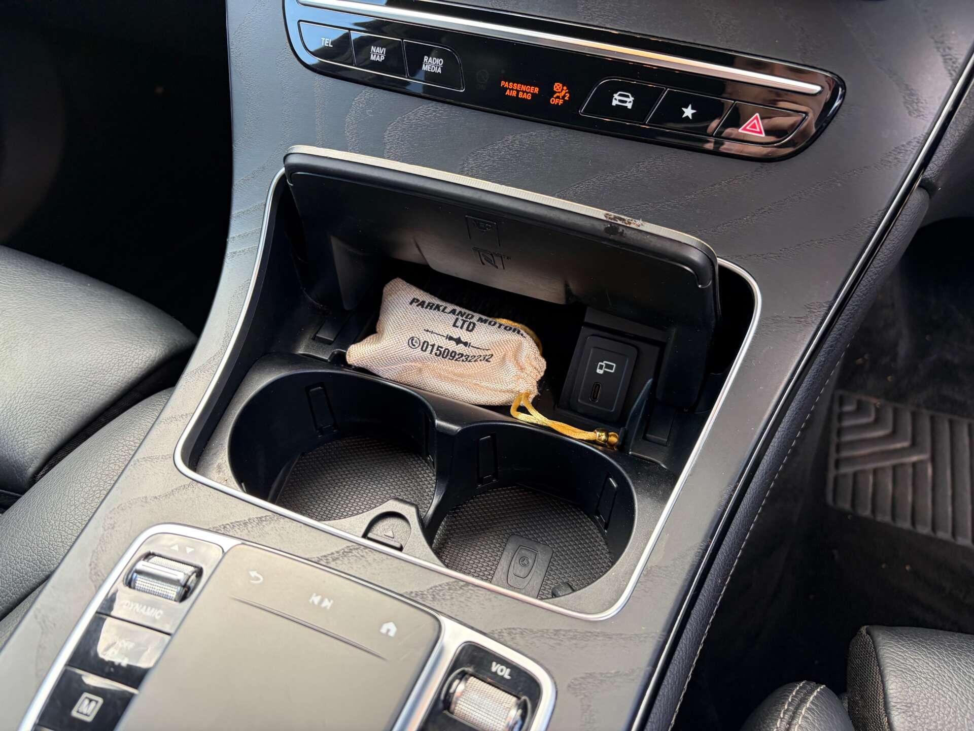 Mercedes-Benz GLC view 53