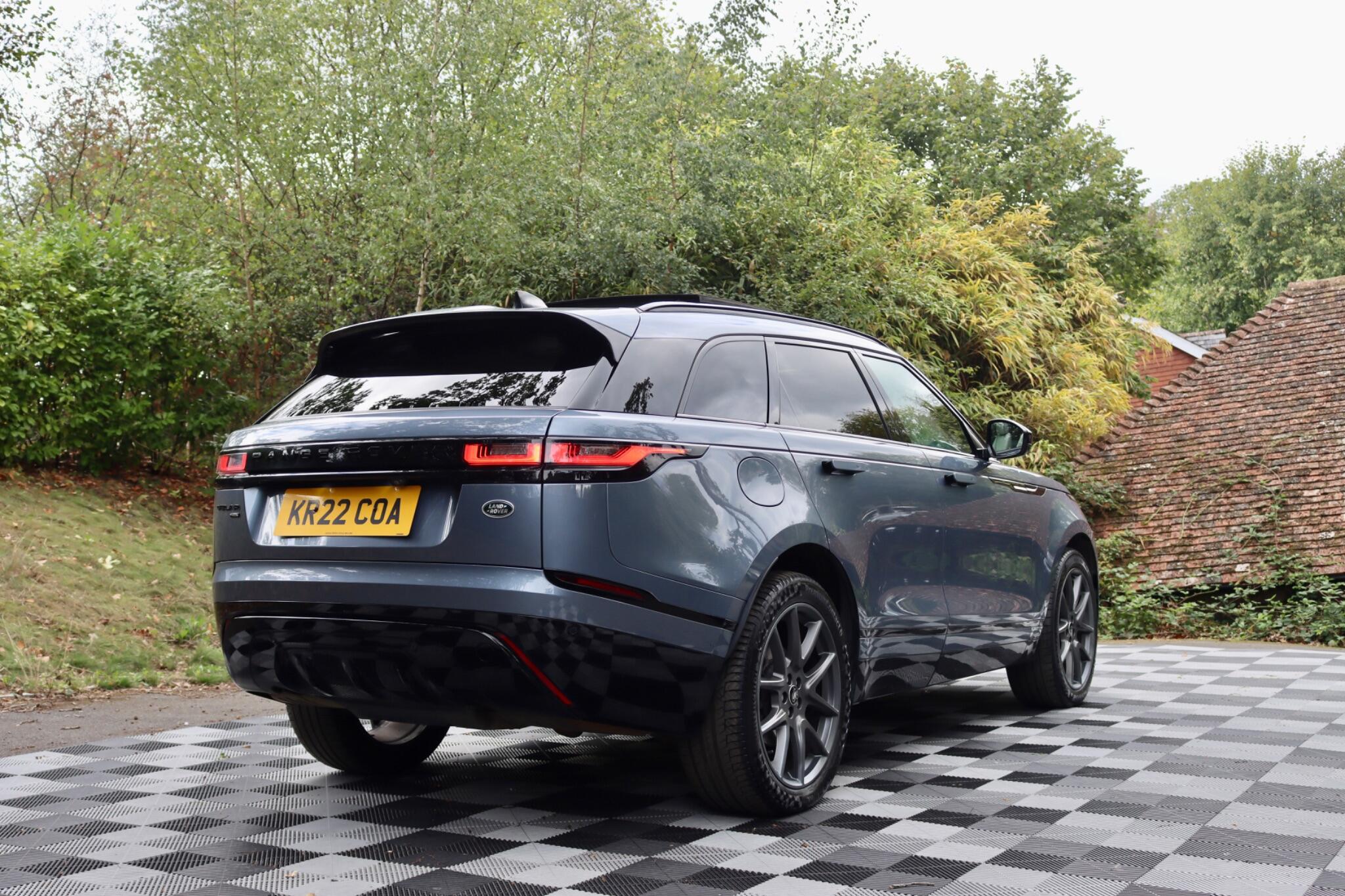 Land Rover Range Rover Velar view 48