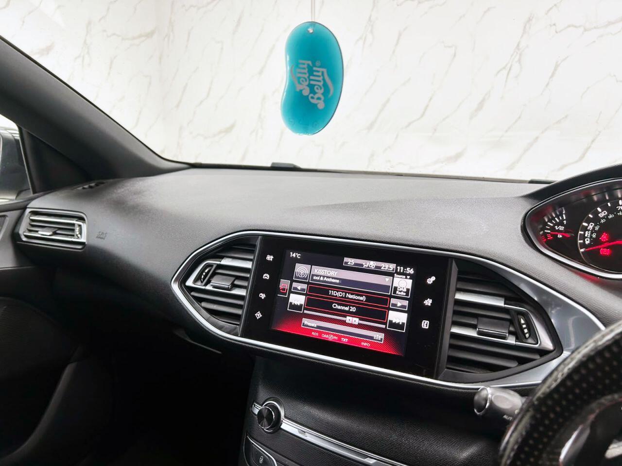 Peugeot 308 view 15