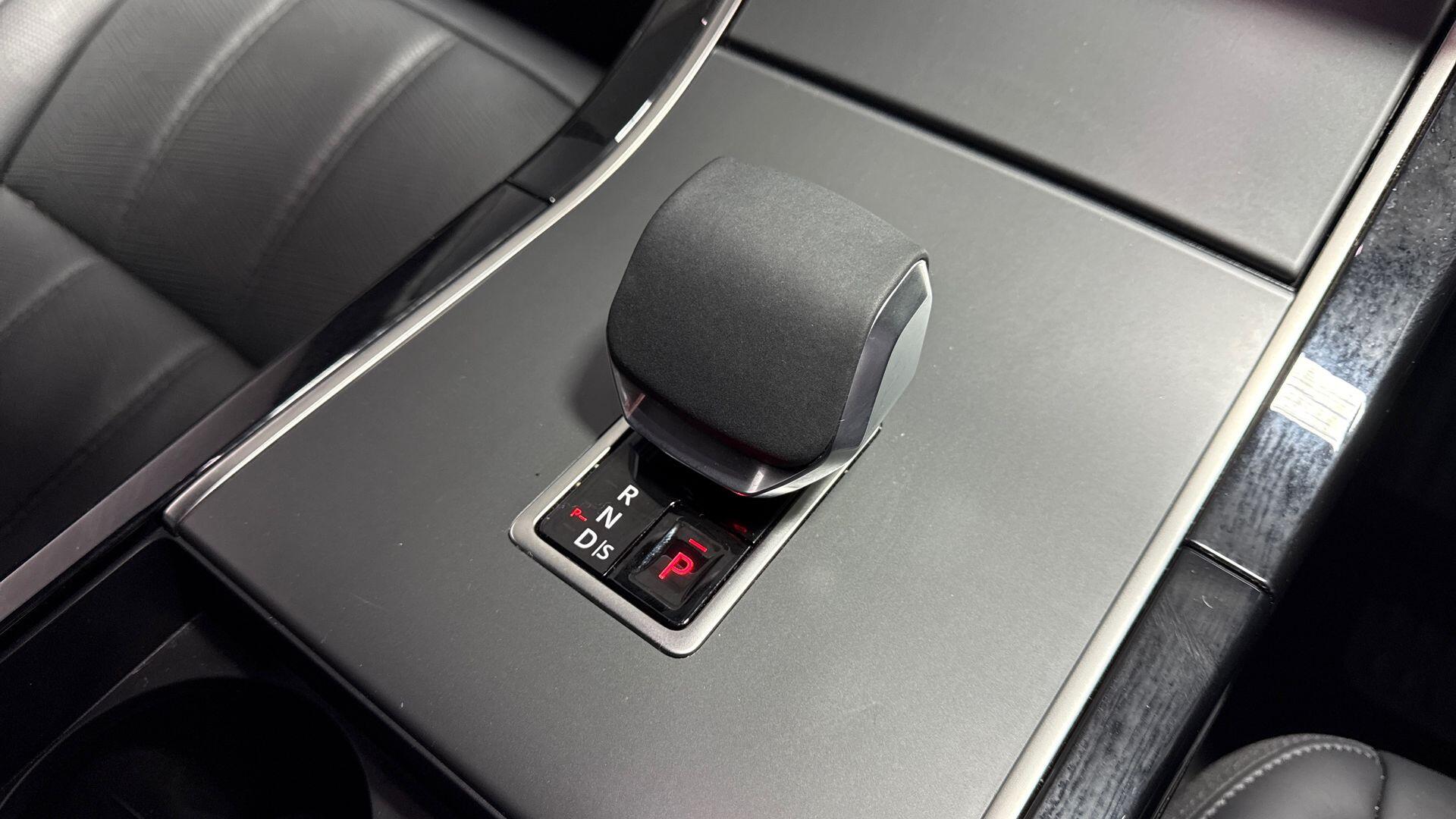 Land Rover Range Rover Evoque view 13