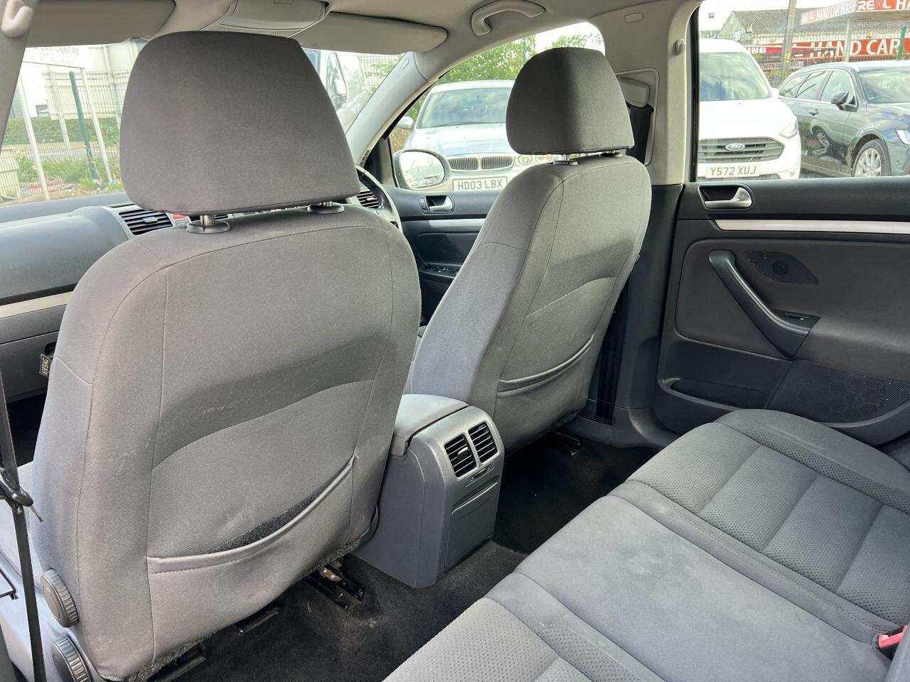 Volkswagen Golf view 25