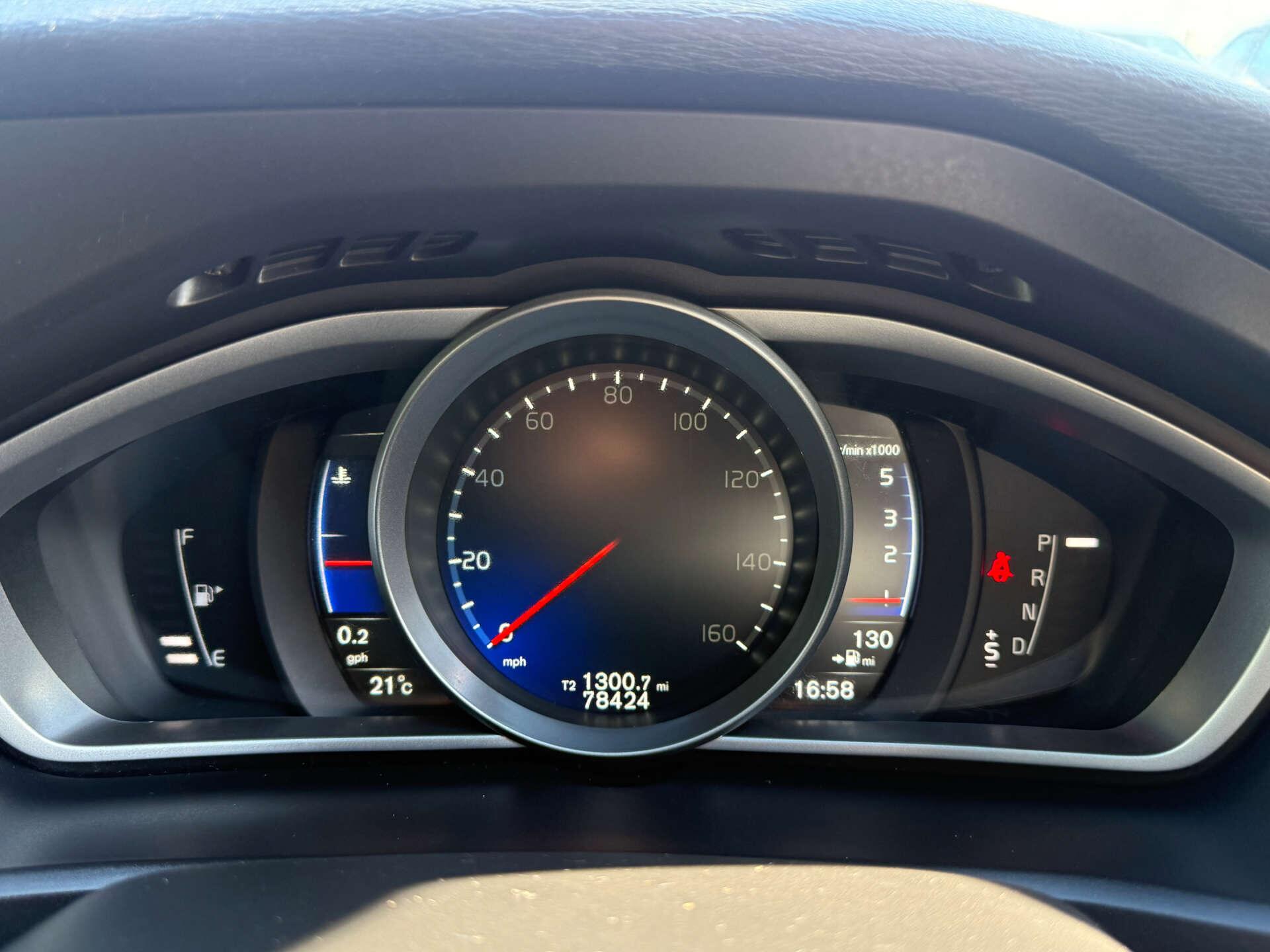 Volvo V40 view 35