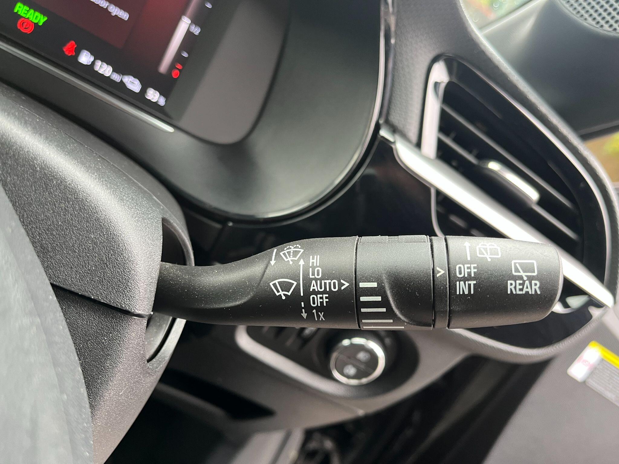 Vauxhall Corsa Electric view 18