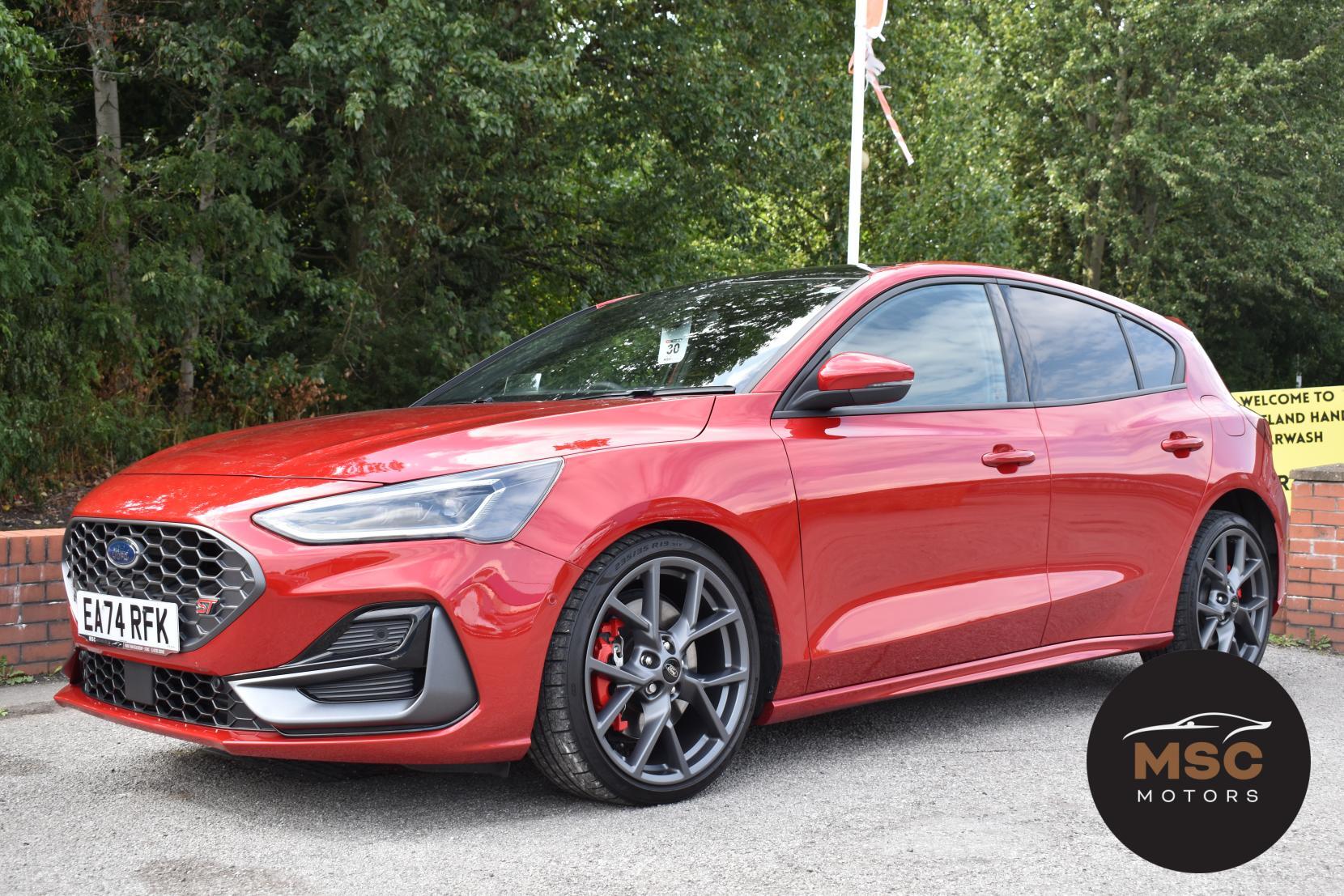 Ford Focus view 8