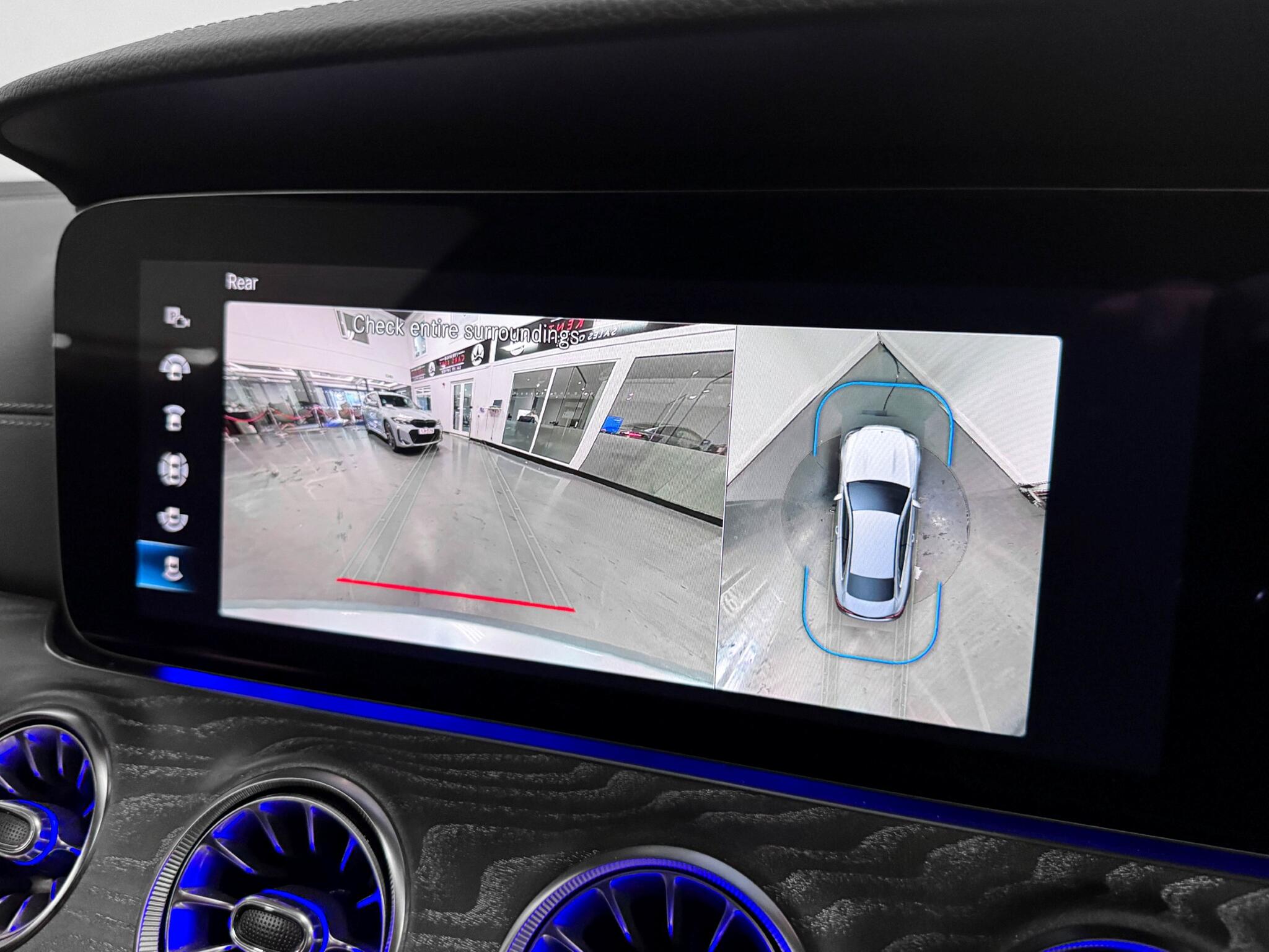 Mercedes-Benz E-Class view 69