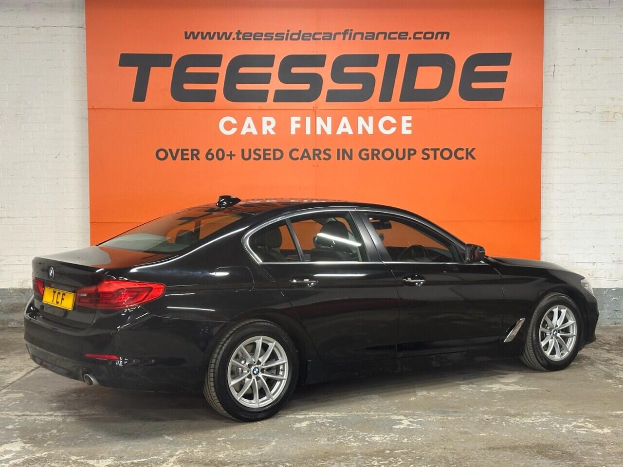 BMW 5 Series view 5