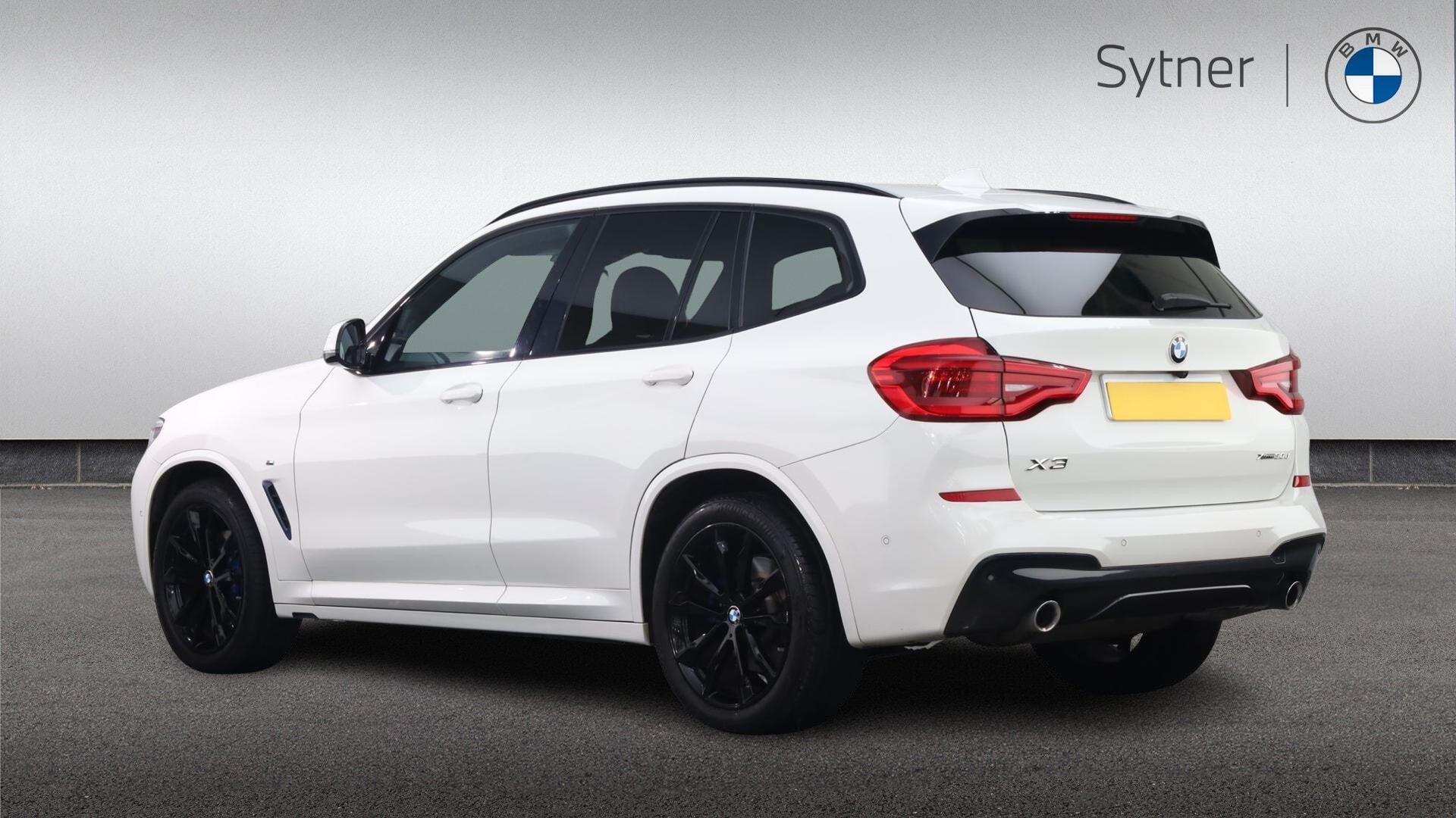 BMW X3 view 2