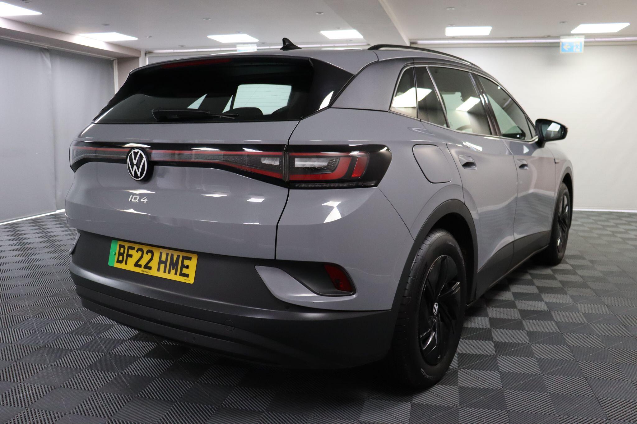 Volkswagen Id.4 view 12