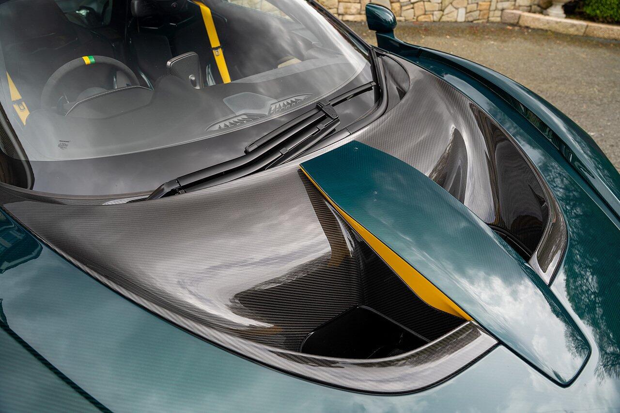 Mclaren Senna view 32