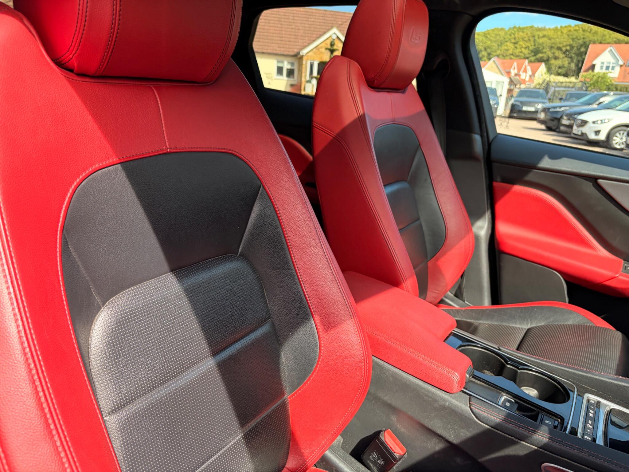 Jaguar F-Pace view 19