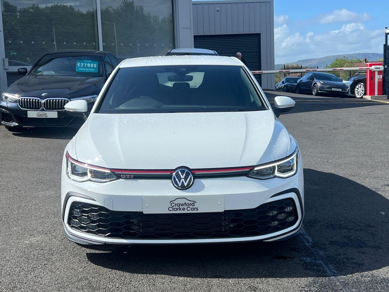 Volkswagen Golf view 2