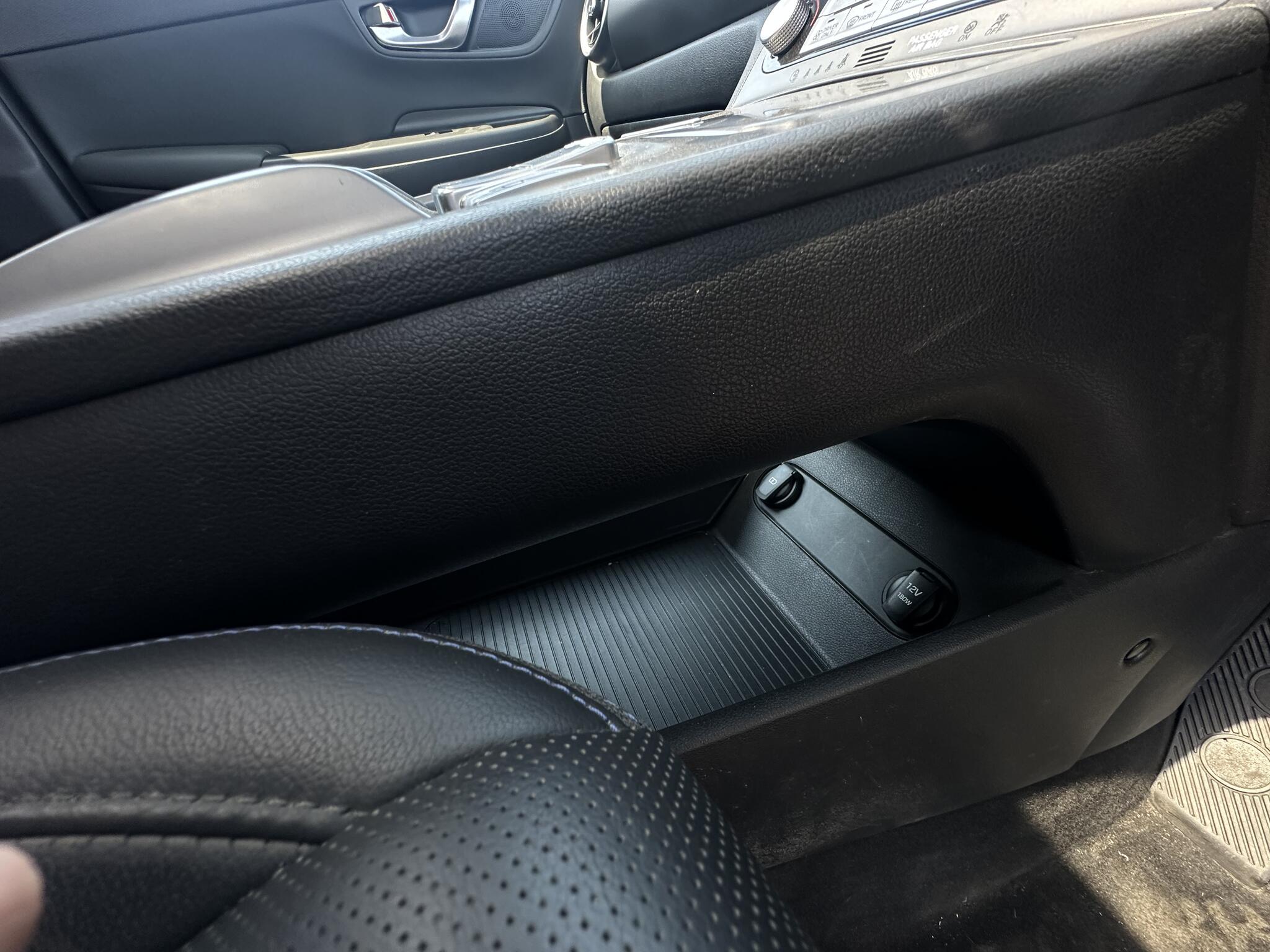 Hyundai Kona view 14